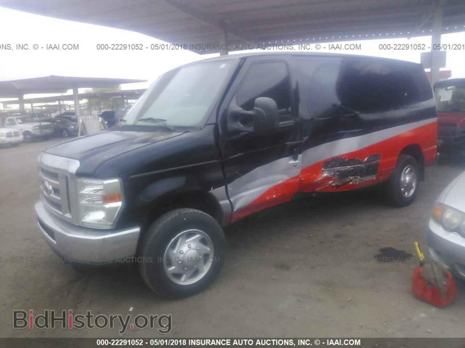 2013 Ford Econoline - VIN: 1FTNE1EW0DDA41205 - Фото 2