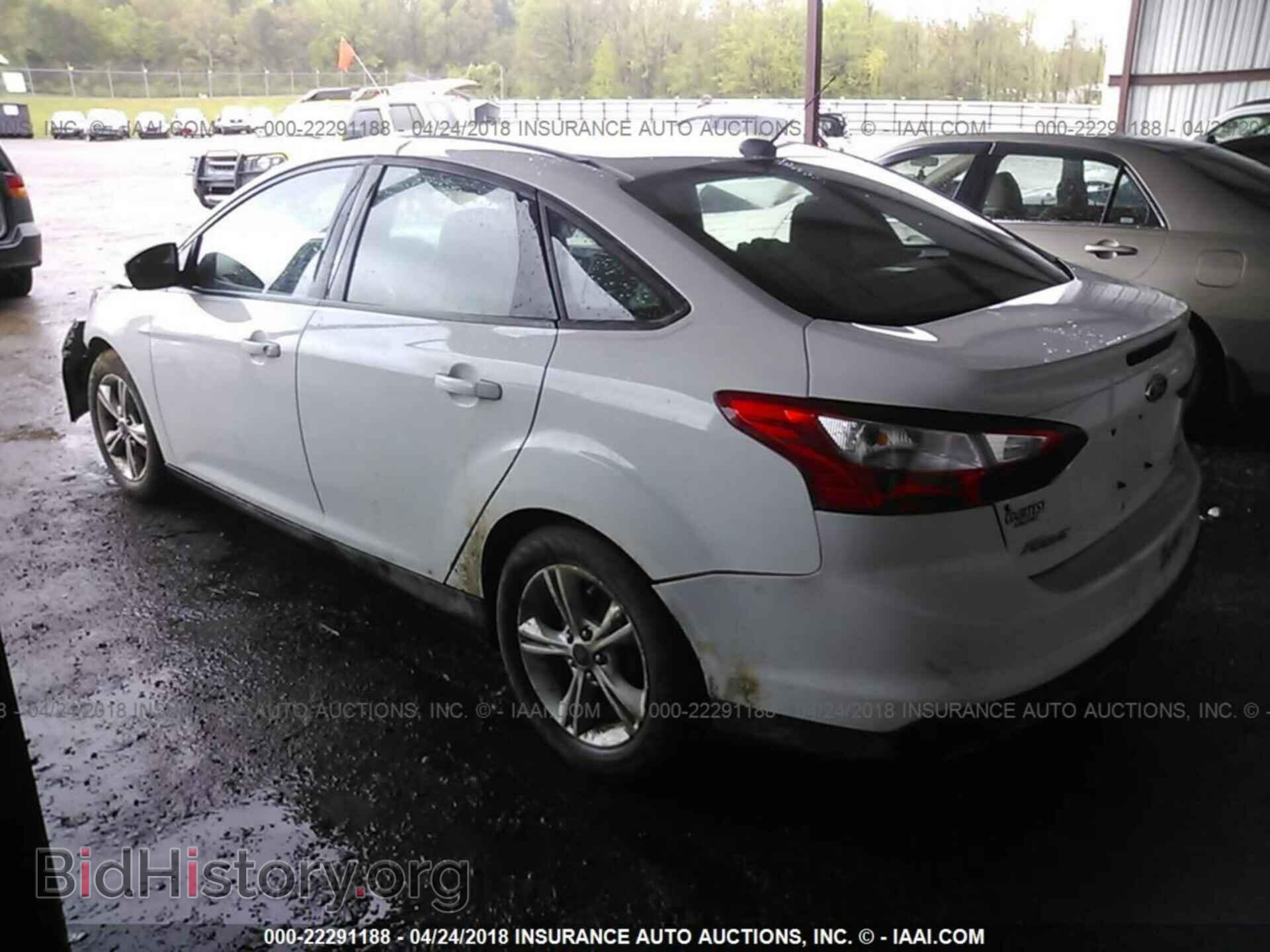 2014 Ford Focus - VIN: 1FADP3F26EL410045 - Photo 3