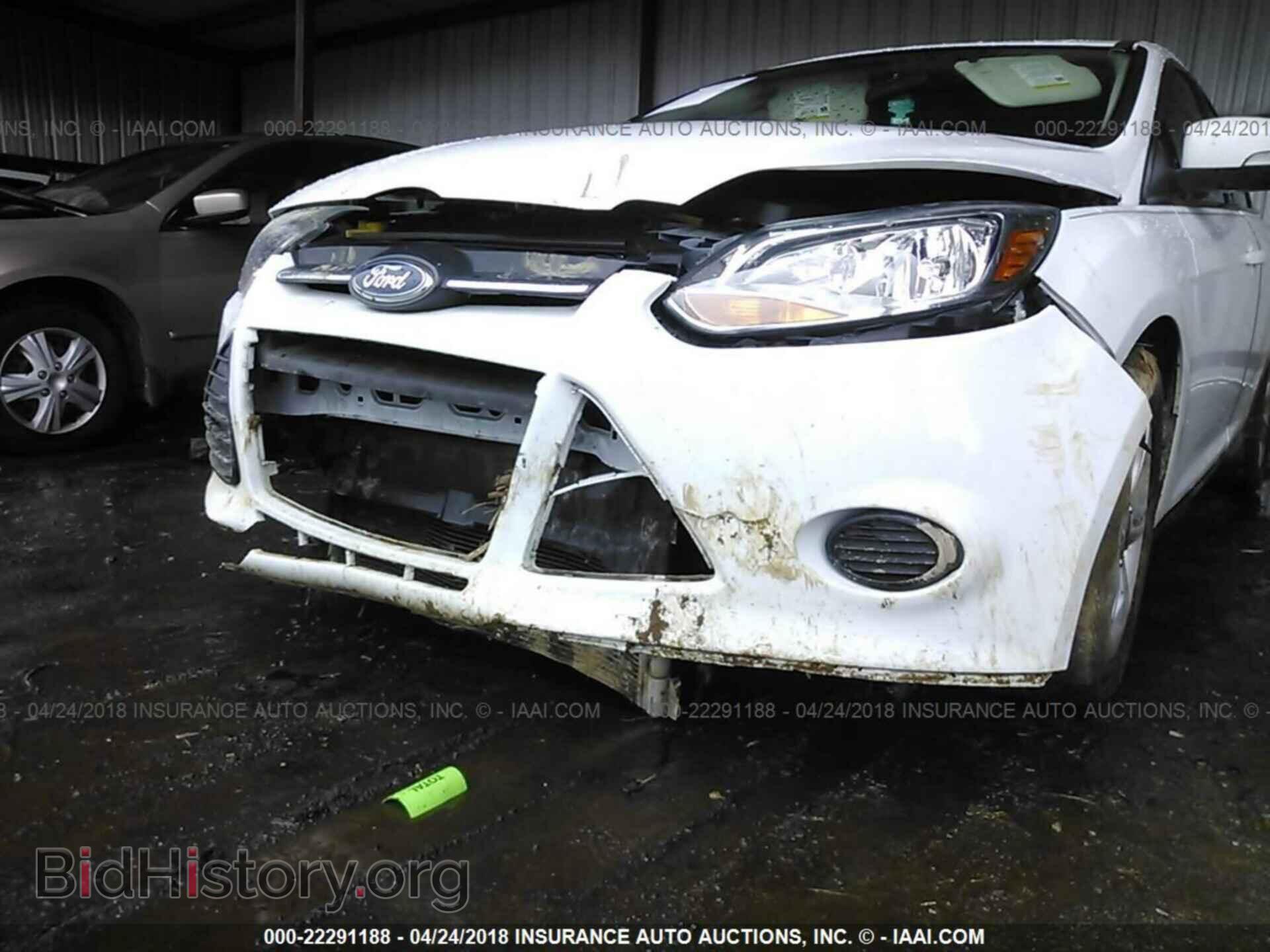 2014 Ford Focus - VIN: 1FADP3F26EL410045 - Photo 6