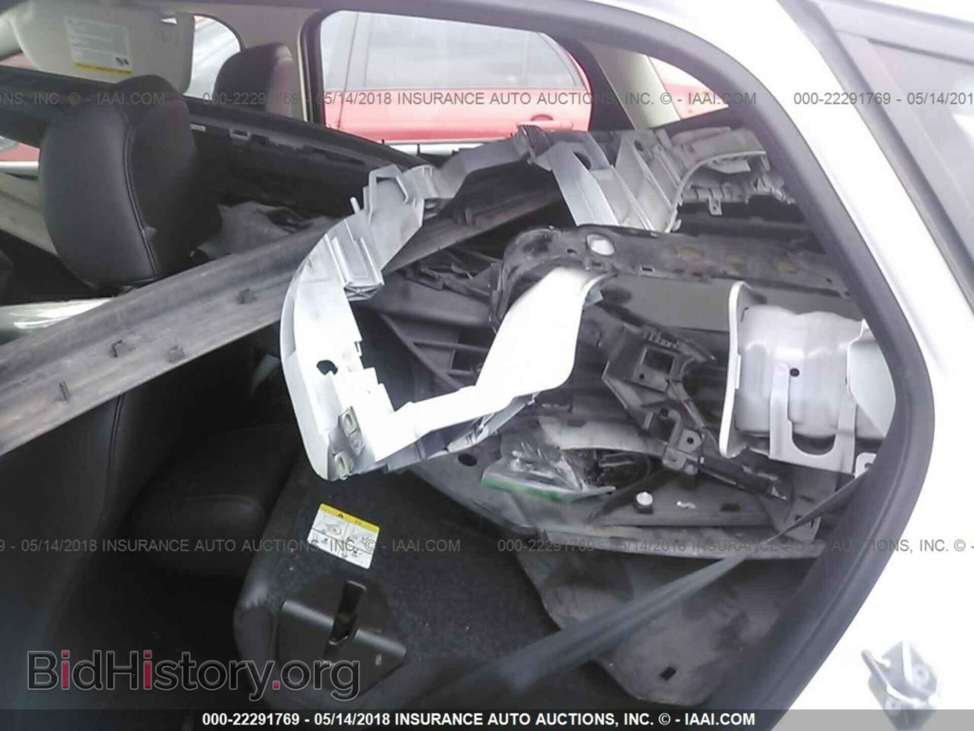 2016 Ford Focus - VIN: 1FADP3K23GL307707 - Photo 8