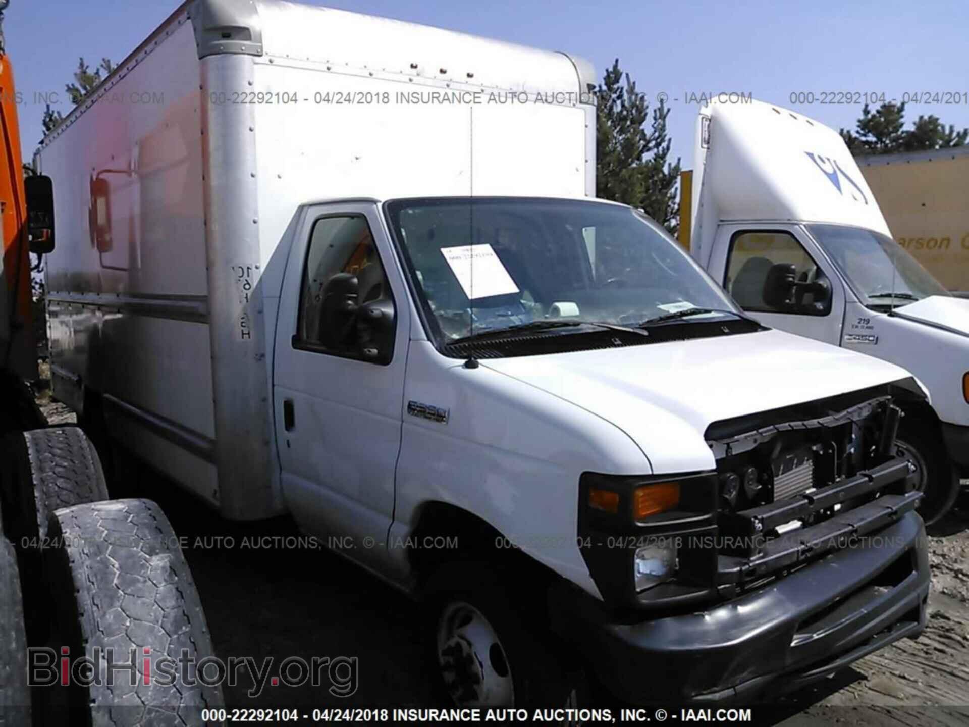 Фотография 1FDWE3FS4FDA18231 - Ford Econoline 2015