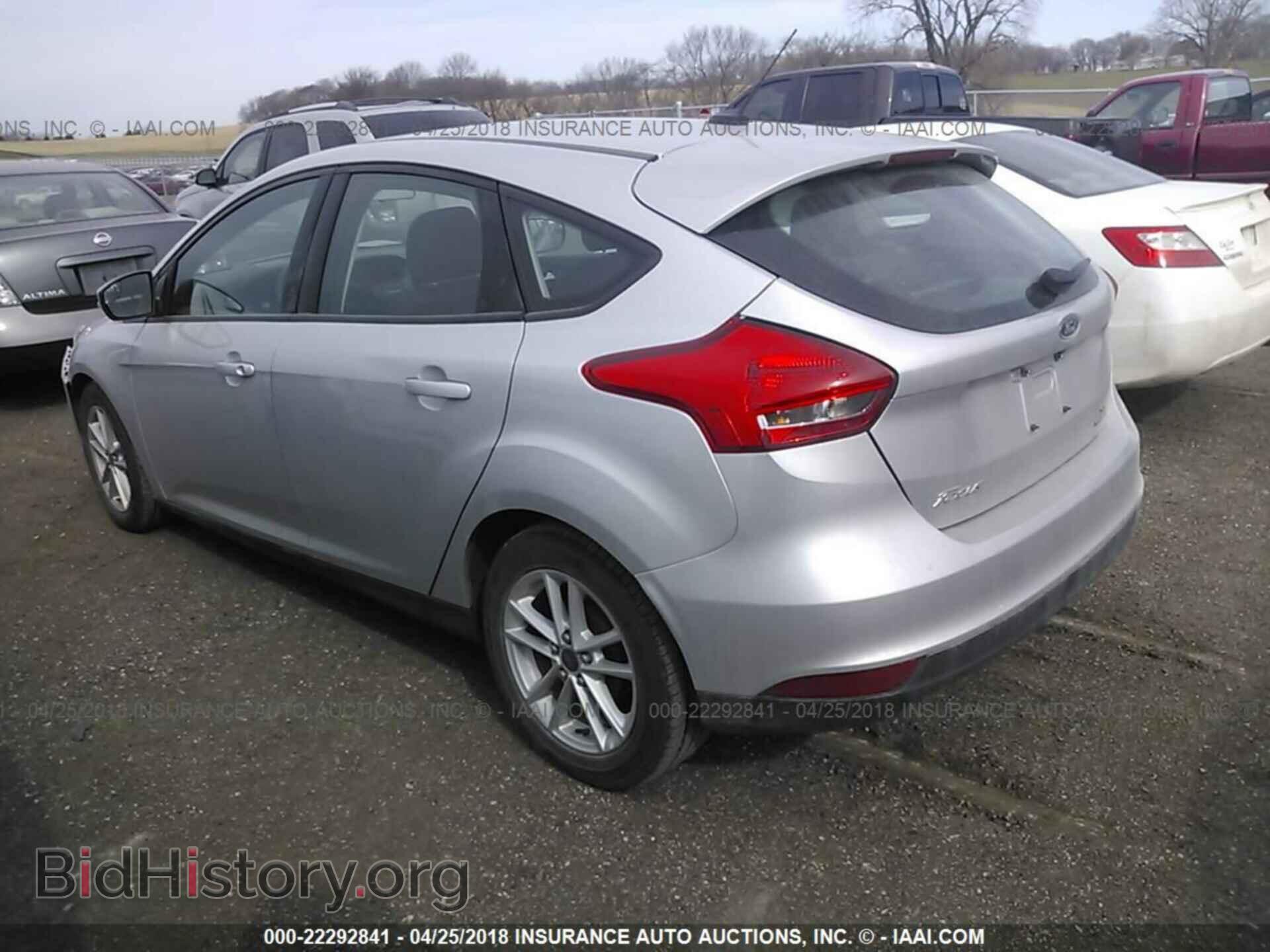 2016 Ford Focus - VIN: 1FADP3K26GL263685 - Фото 3
