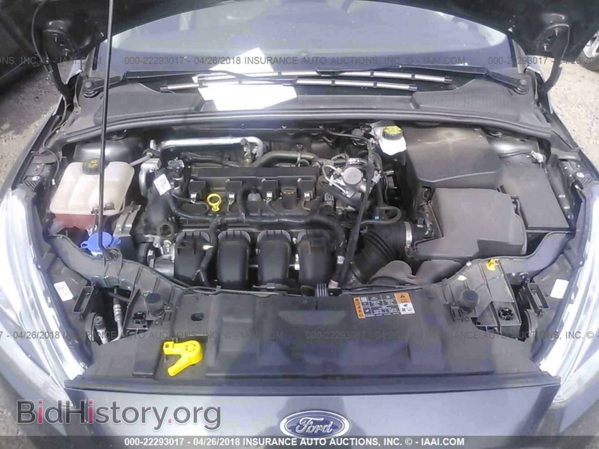 2017 Ford Focus - VIN: 1FADP3J22HL230654 - Photo 10