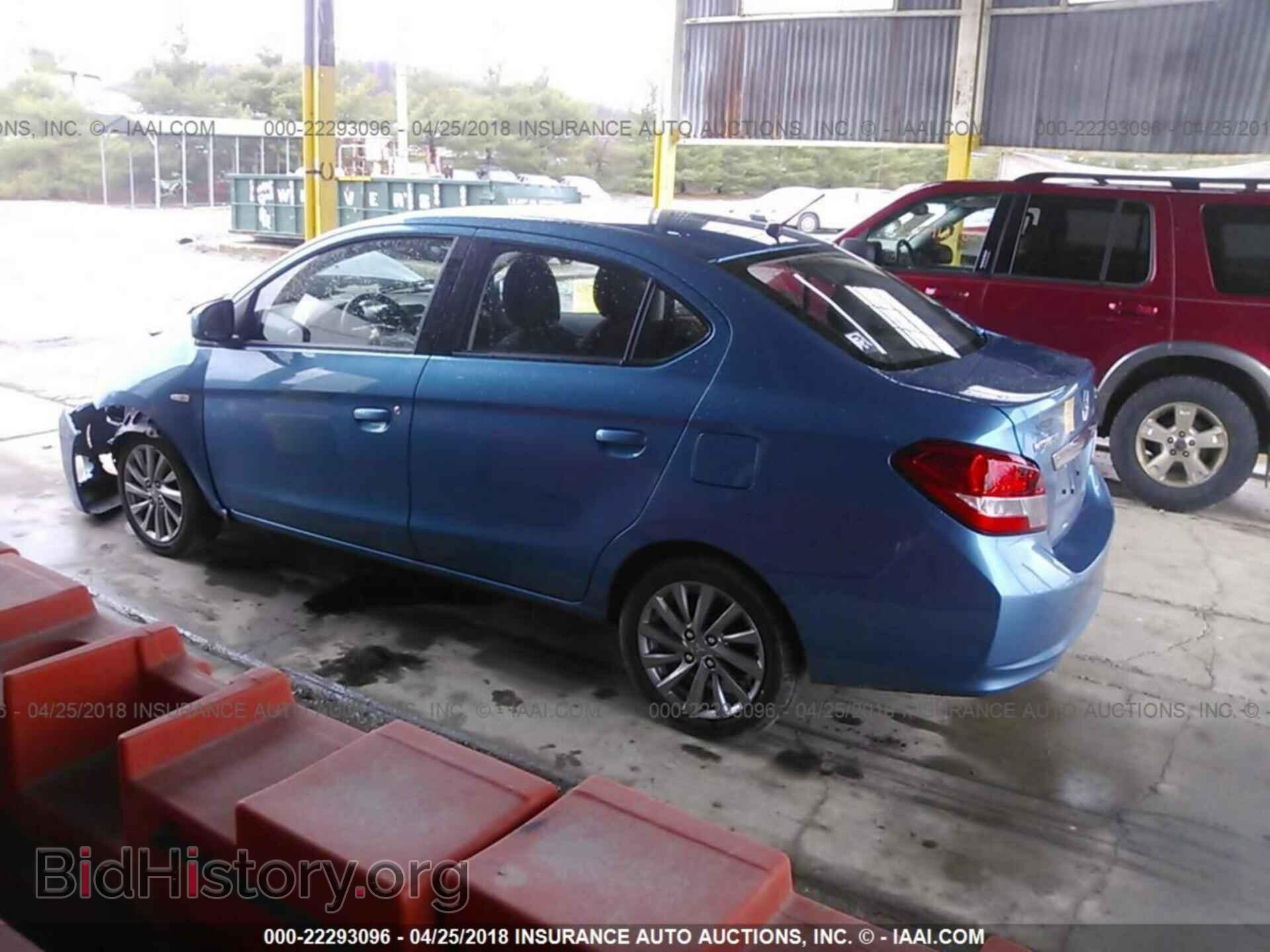 2018 Mitsubishi Mirage - VIN: ML32F3FJ1JHF04560 - Фото 3
