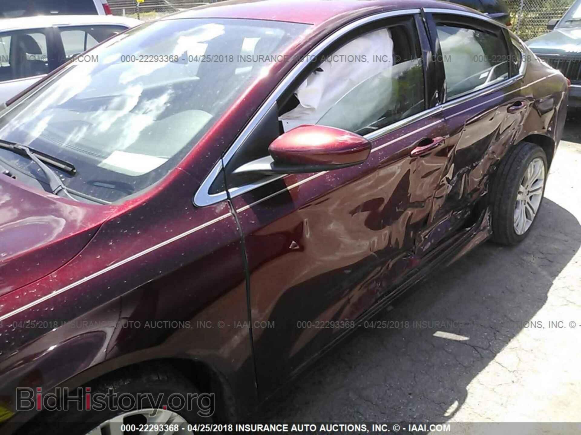 2015 Chrysler 200 - VIN: 1C3CCCAB7FN534909 - Photo 6