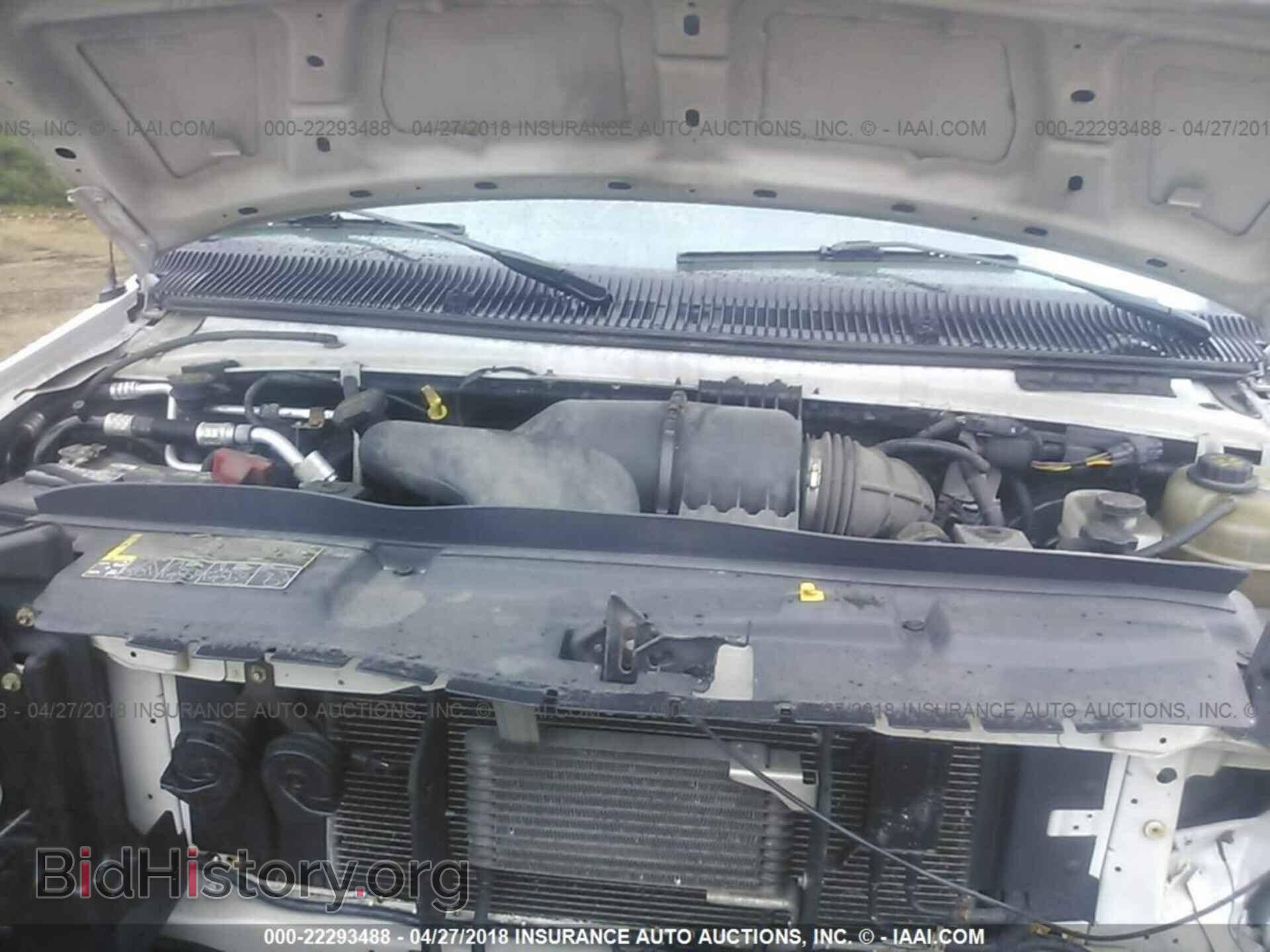 2011 Ford Econoline - VIN: 1FTNE1EW5BDA52875 - Photo 10