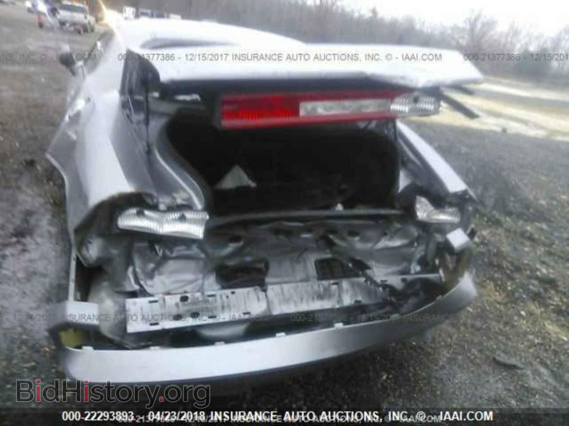 2014 Dodge Challenger - VIN: 2C3CDYAG7EH266814 - Photo 6