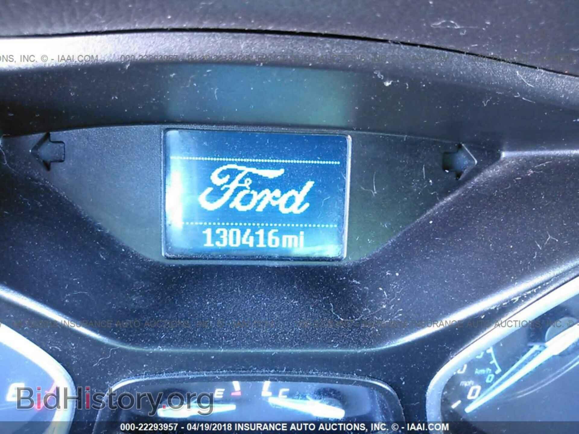 2012 Ford Focus - VIN: 1FAHP3F21CL457465 - Photo 7