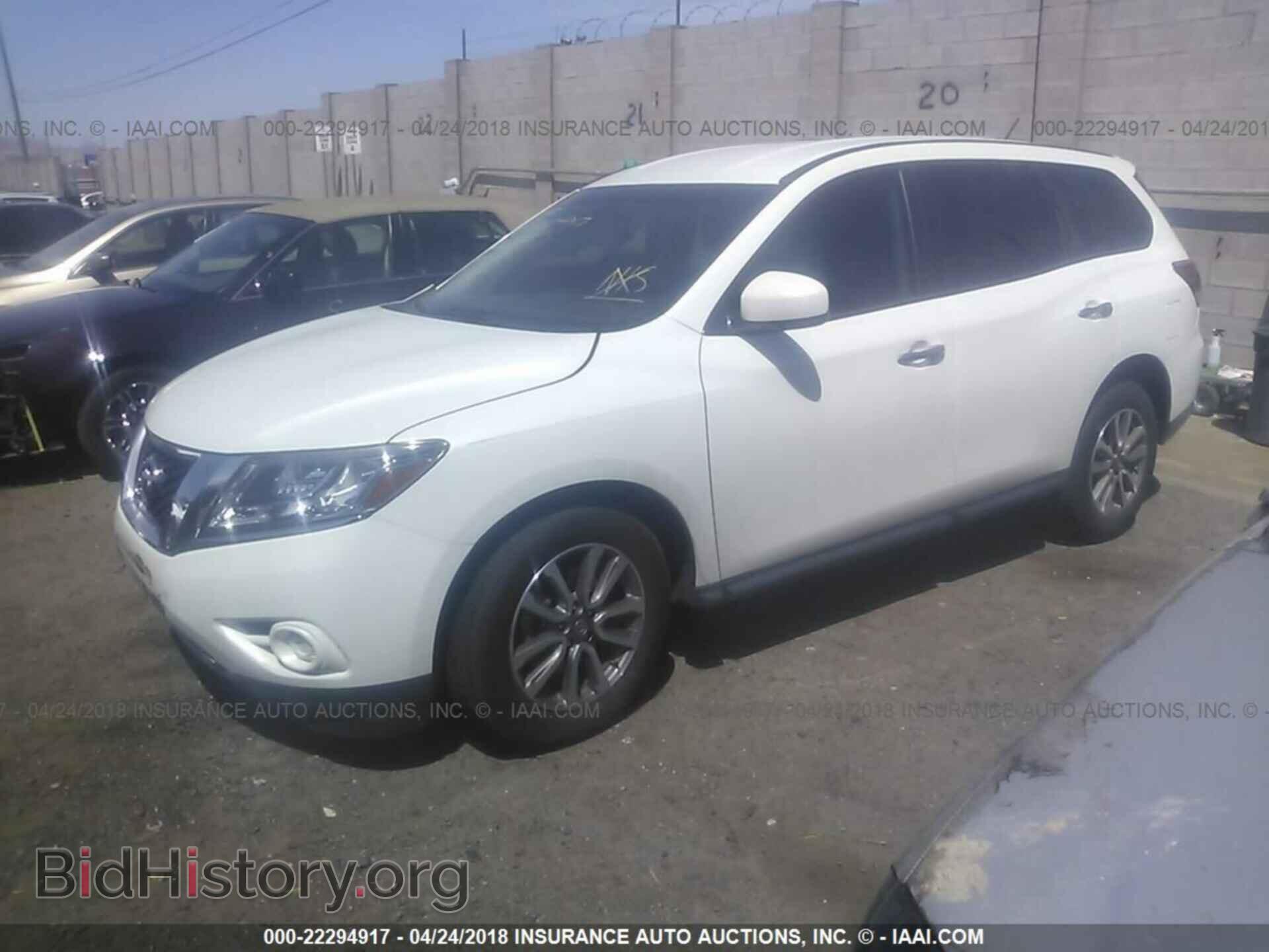 2014 Nissan Pathfinder - VIN: 5N1AR2MM7EC619795 - Фото 2