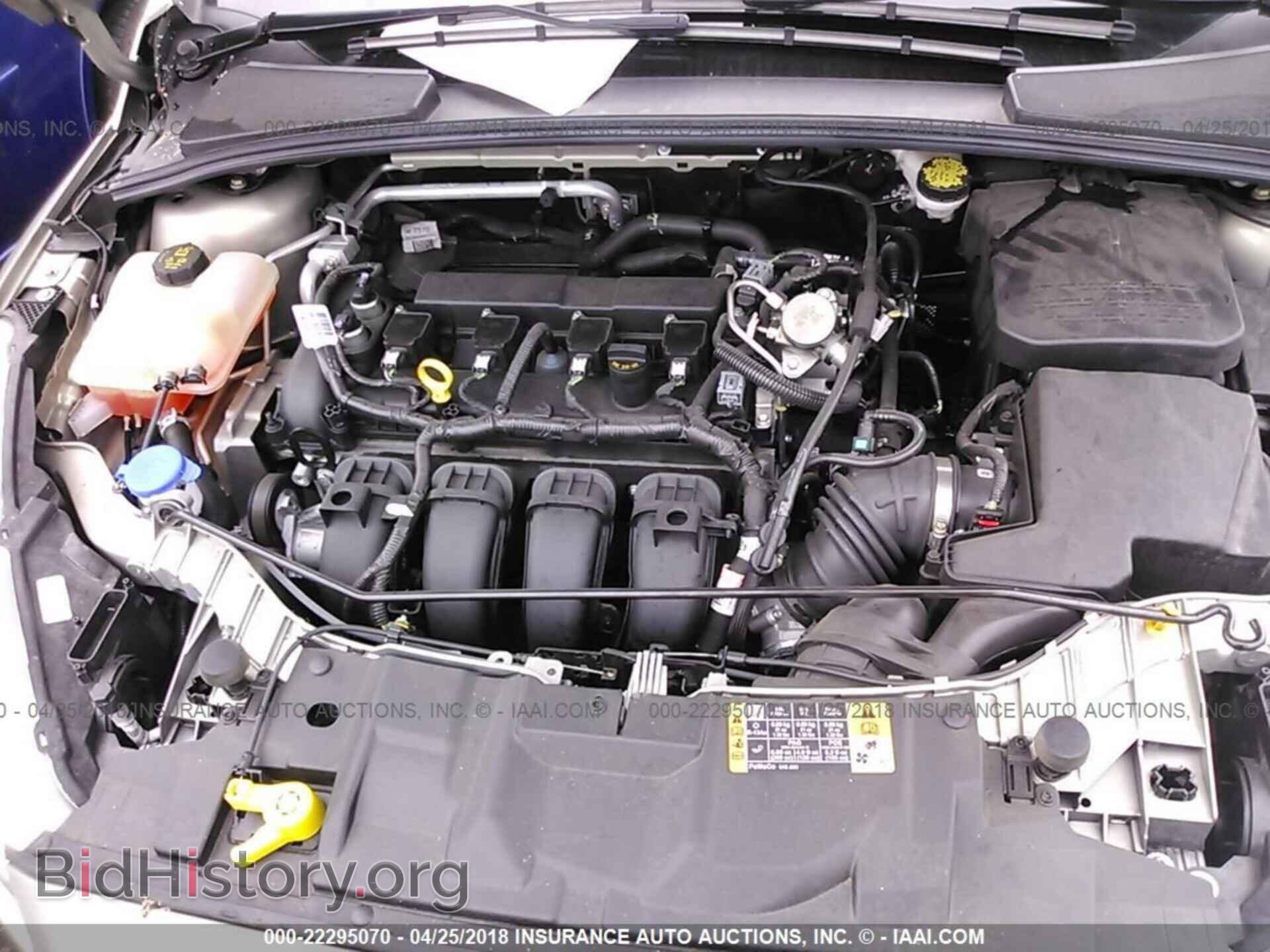 2016 Ford Focus - VIN: 1FADP3K29GL331171 - Photo 10