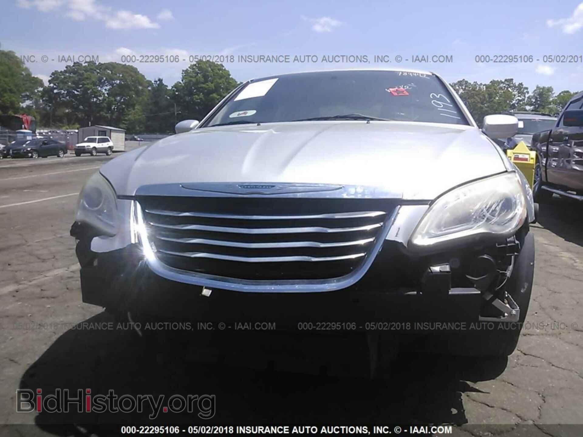 2011 Chrysler 200 - VIN: 1C3BC1FB3BN511193 - Photo 6