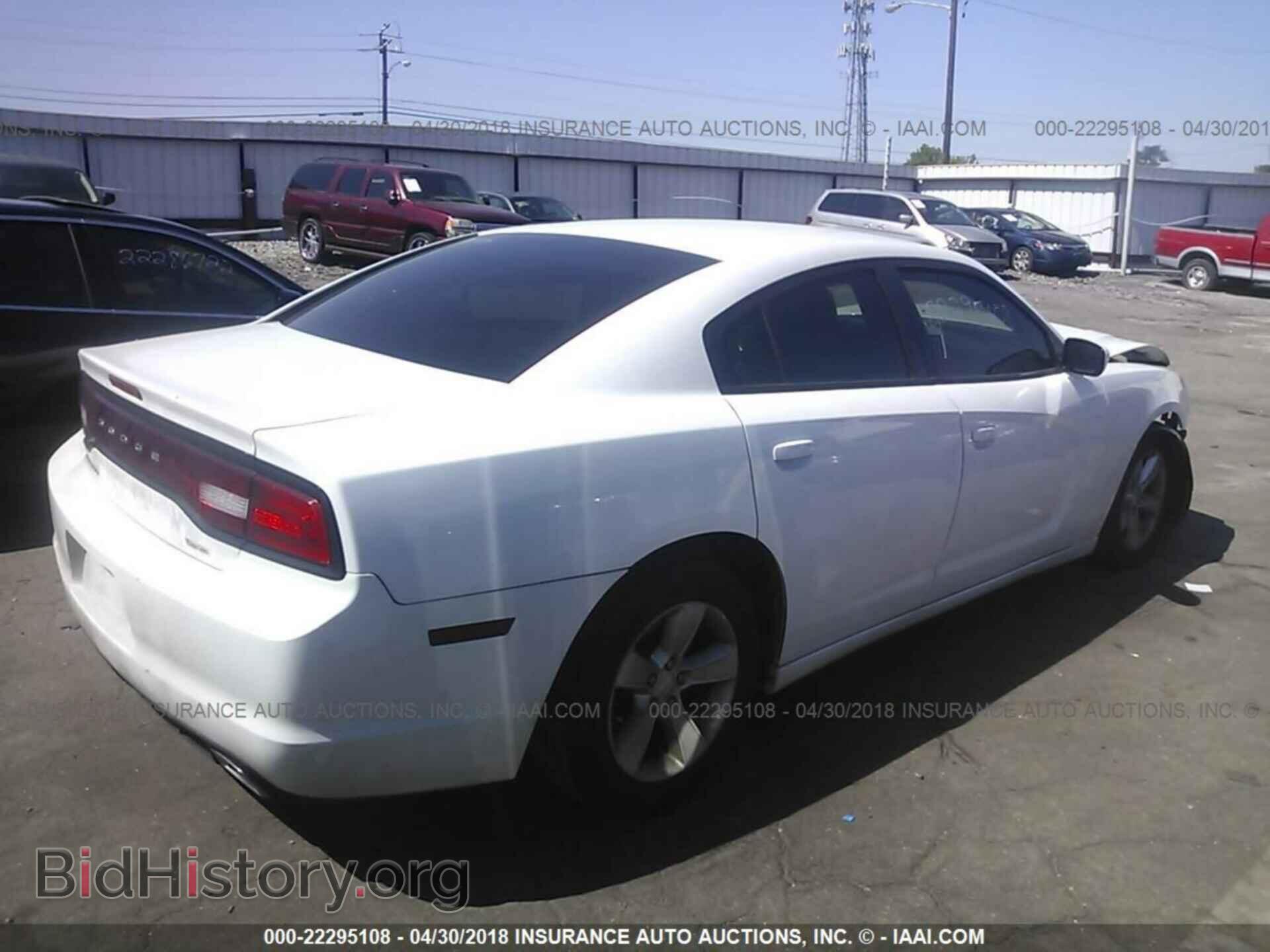 2012 Dodge Charger - VIN: 2C3CDXBG1CH262778 - Фото 4
