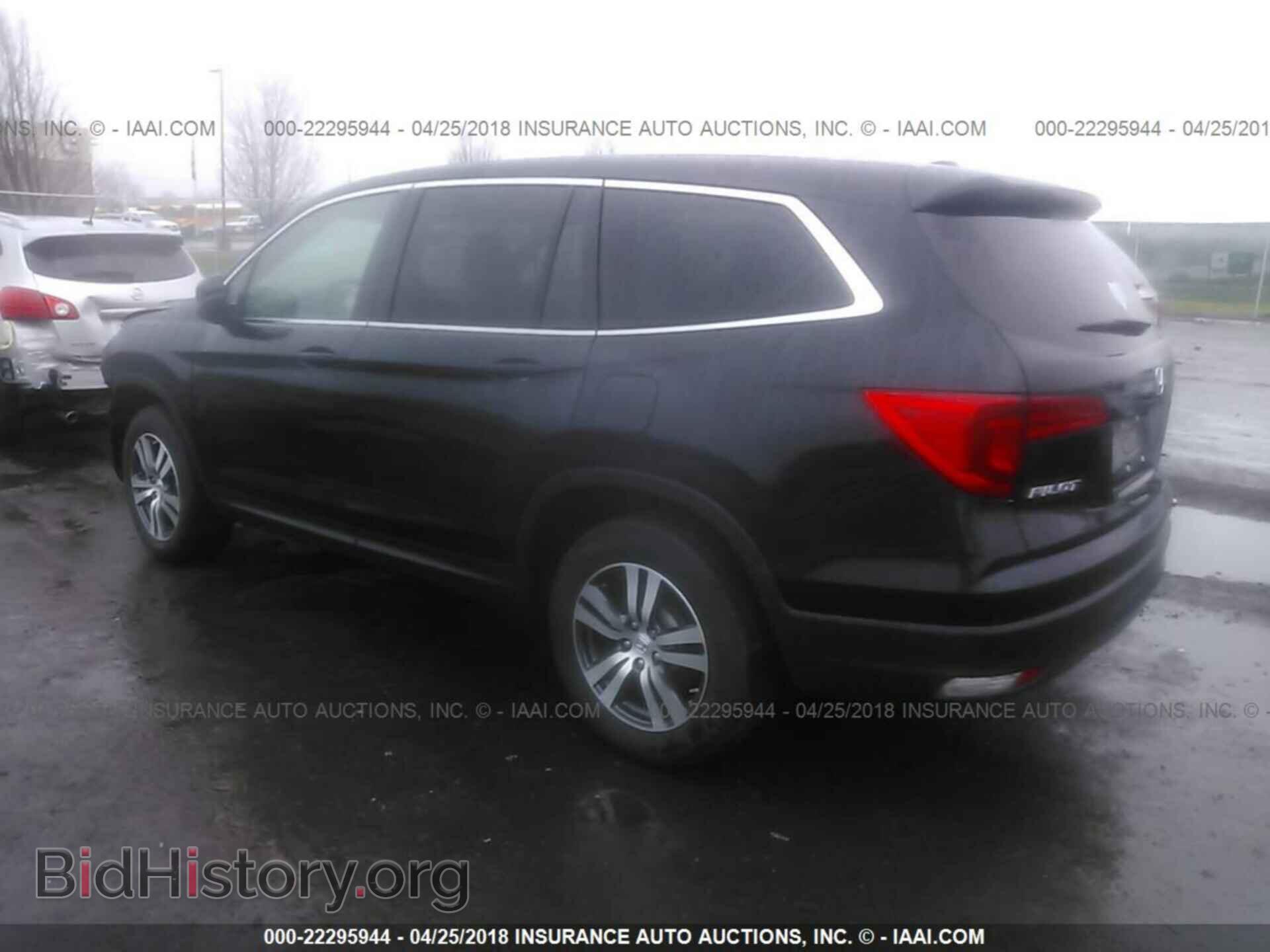 2017 Honda Pilot - VIN: 5FNYF6H38HB080406 - Photo 3