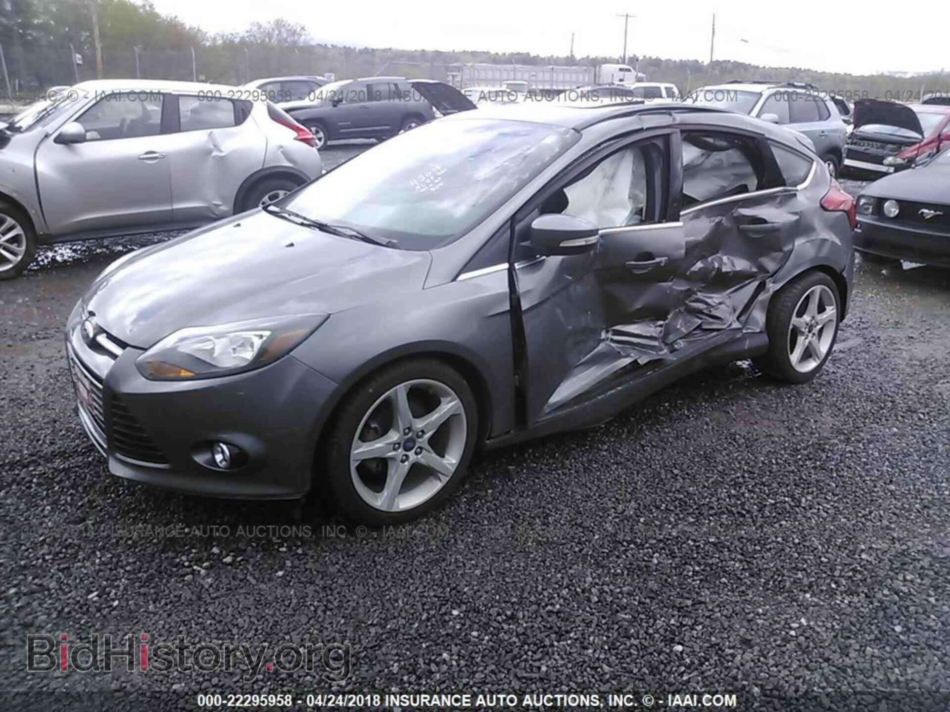 2014 Ford Focus - VIN: 1FADP3N20EL279633 - Фото 2