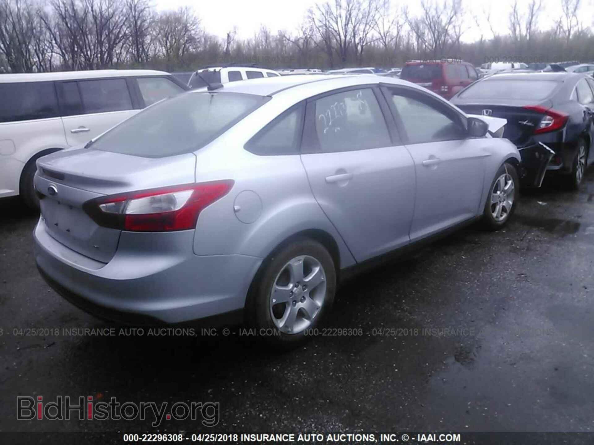 2012 Ford Focus - VIN: 1FAHP3F2XCL179648 - Фото 4