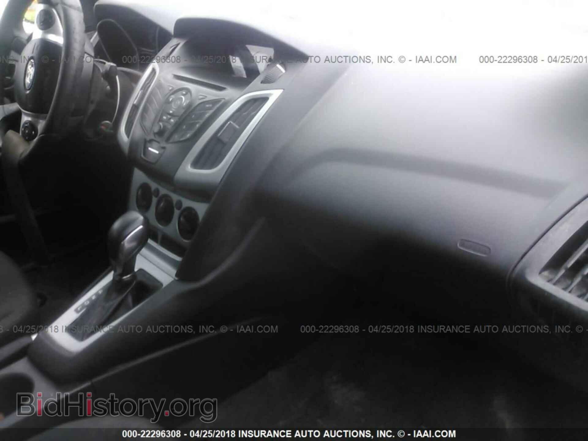 2012 Ford Focus - VIN: 1FAHP3F2XCL179648 - Фото 5