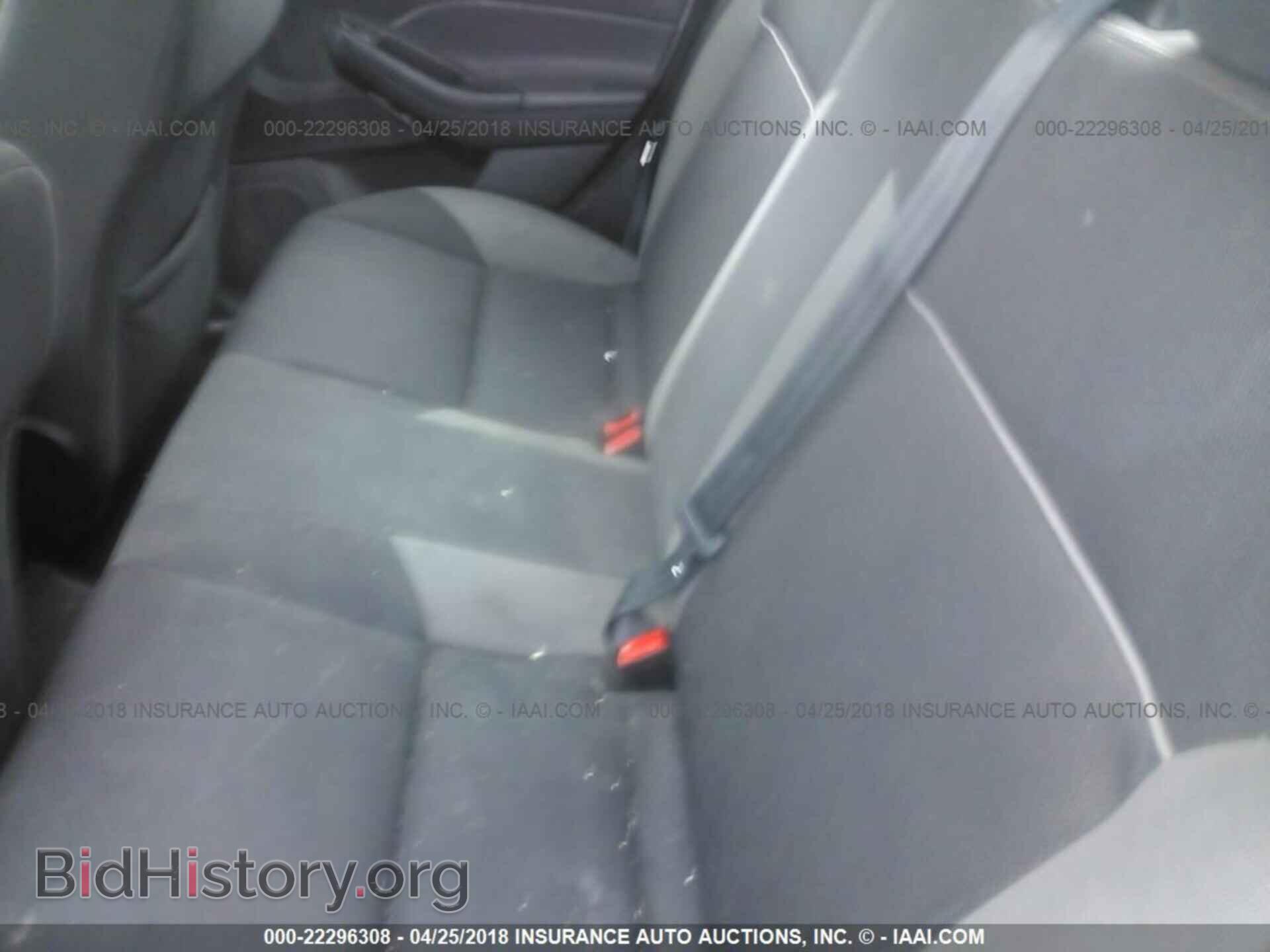 2012 Ford Focus - VIN: 1FAHP3F2XCL179648 - Фото 8
