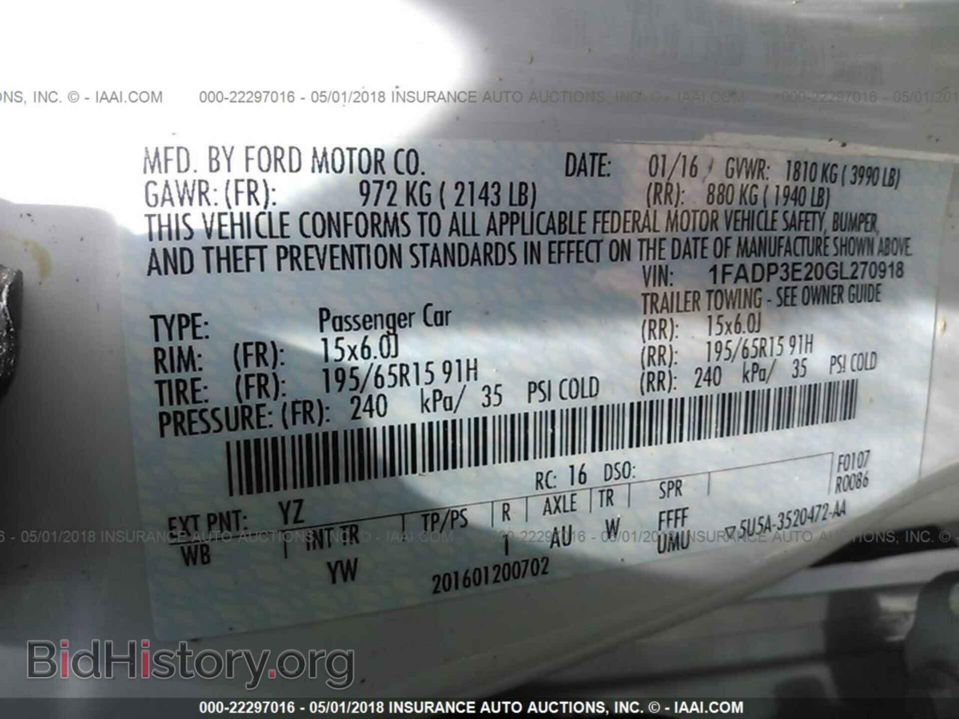 2016 Ford Focus - VIN: 1FADP3E20GL270918 - Photo 9