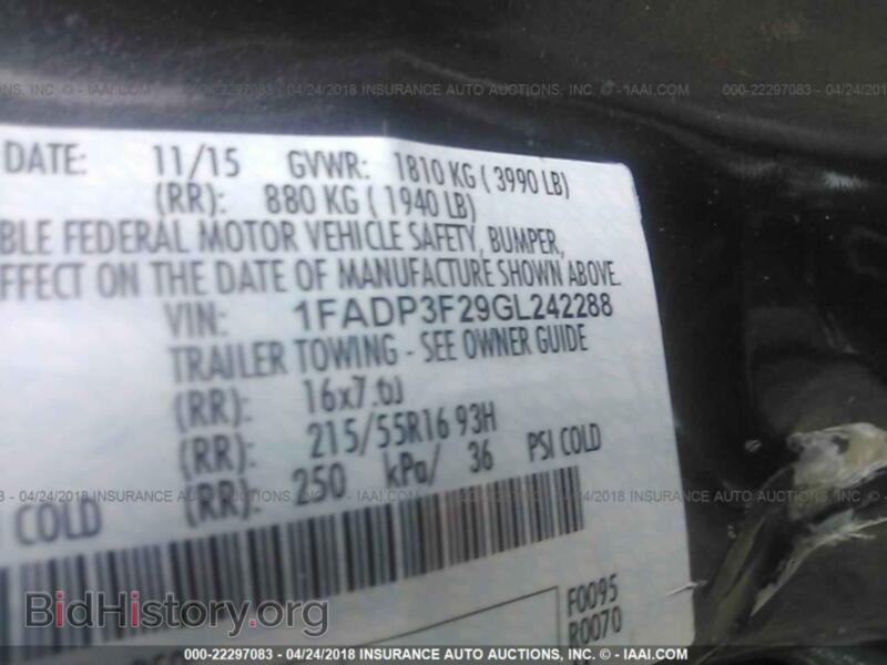 2016 Ford FOCUS (VIN 1FADP3F29GL242288) — photo 9 of 10