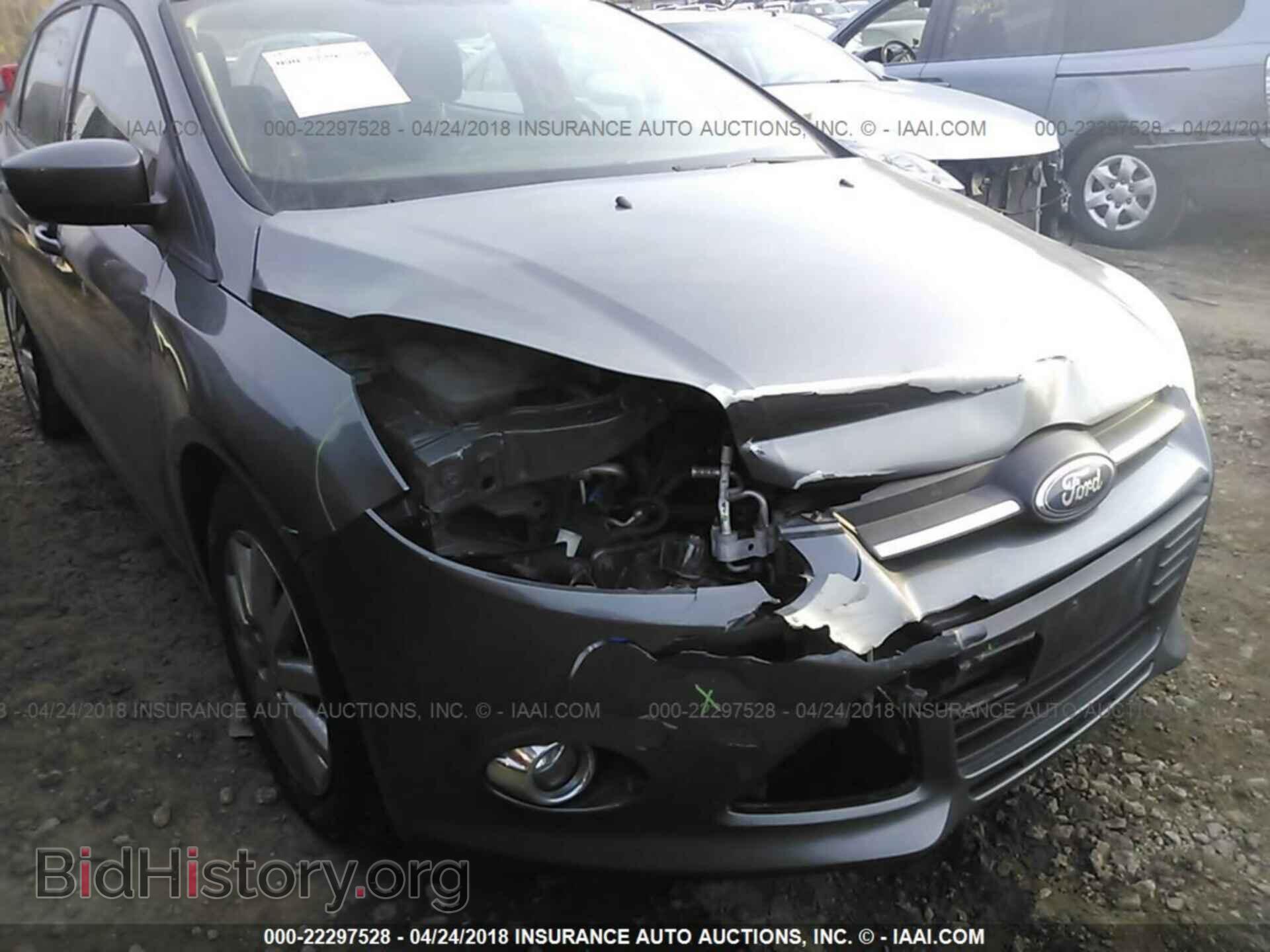 2012 Ford Focus - VIN: 1FAHP3F2XCL201230 - Photo 6