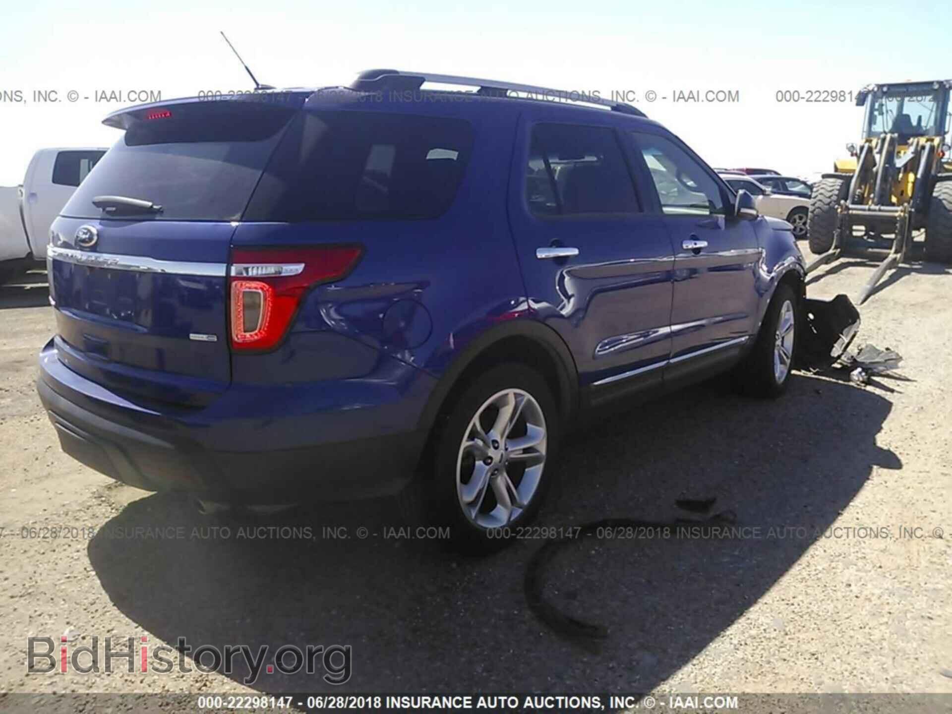 2015 Ford Explorer - VIN: 1FM5K8F87FGA64687 - Photo 4