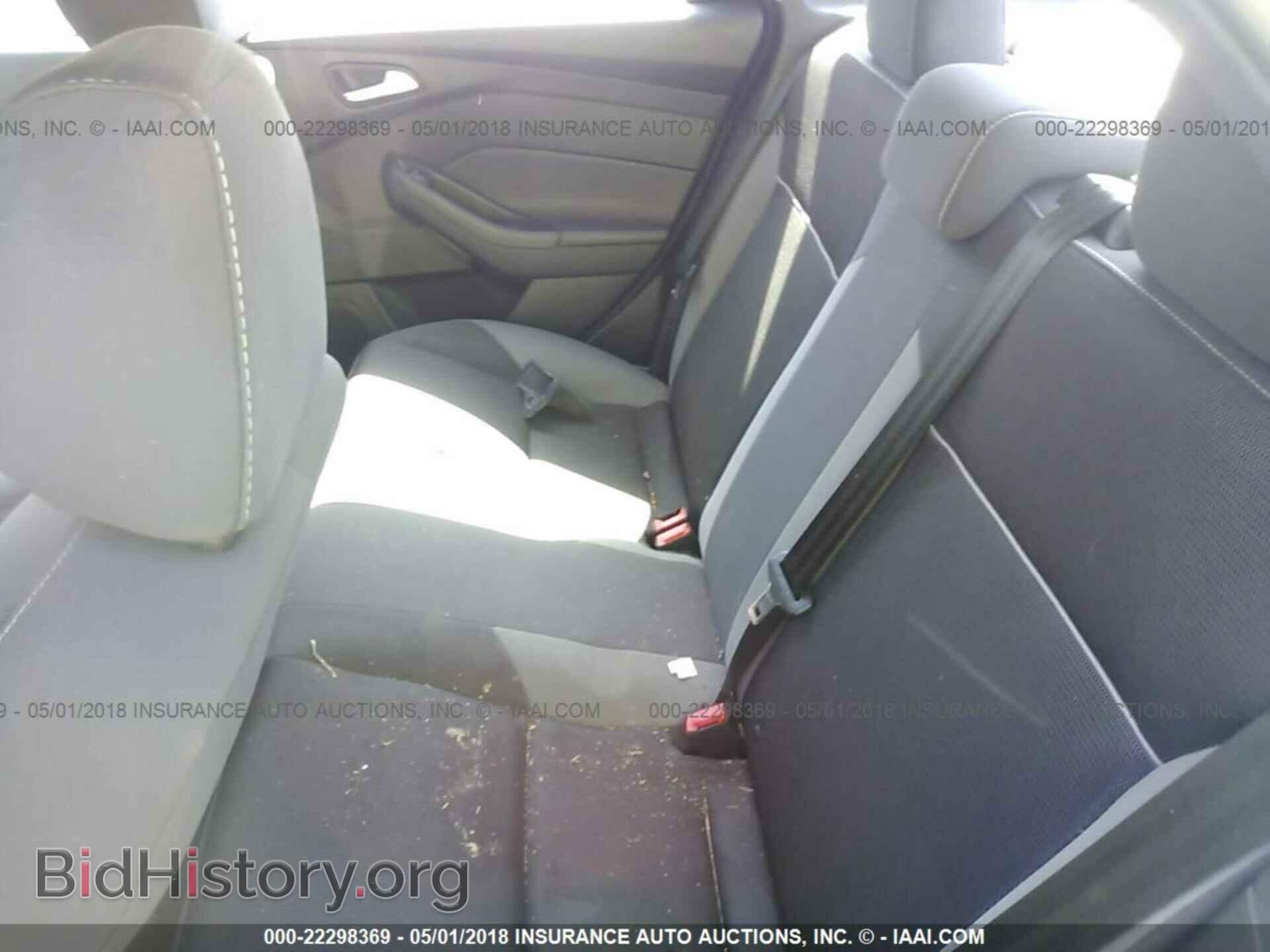2014 Ford Focus - VIN: 1FADP3F28EL243655 - Photo 8