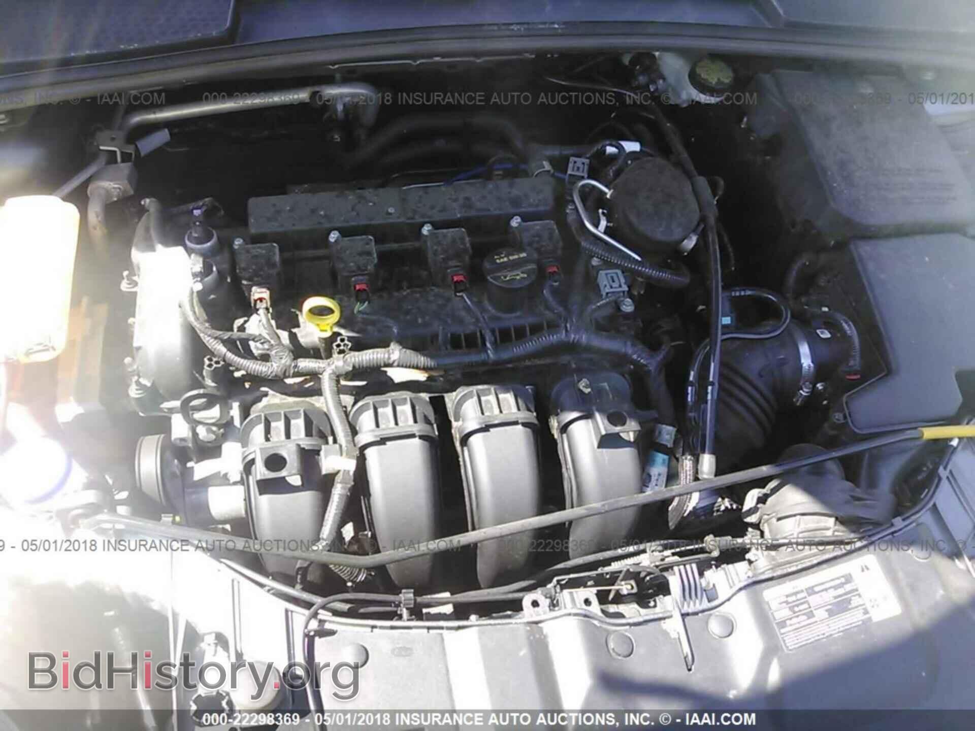 2014 Ford Focus - VIN: 1FADP3F28EL243655 - Photo 10