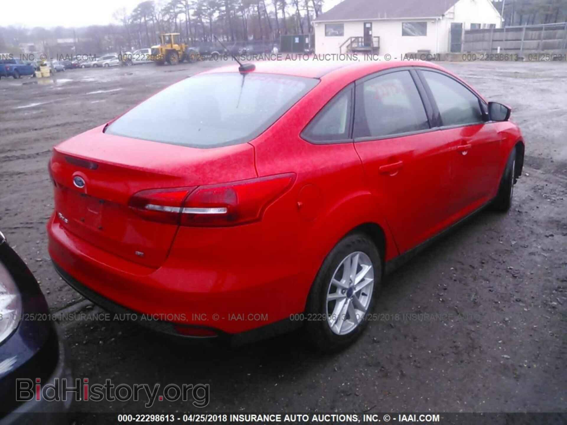 2016 Ford Focus - VIN: 1FADP3F20GL400694 - Фото 4