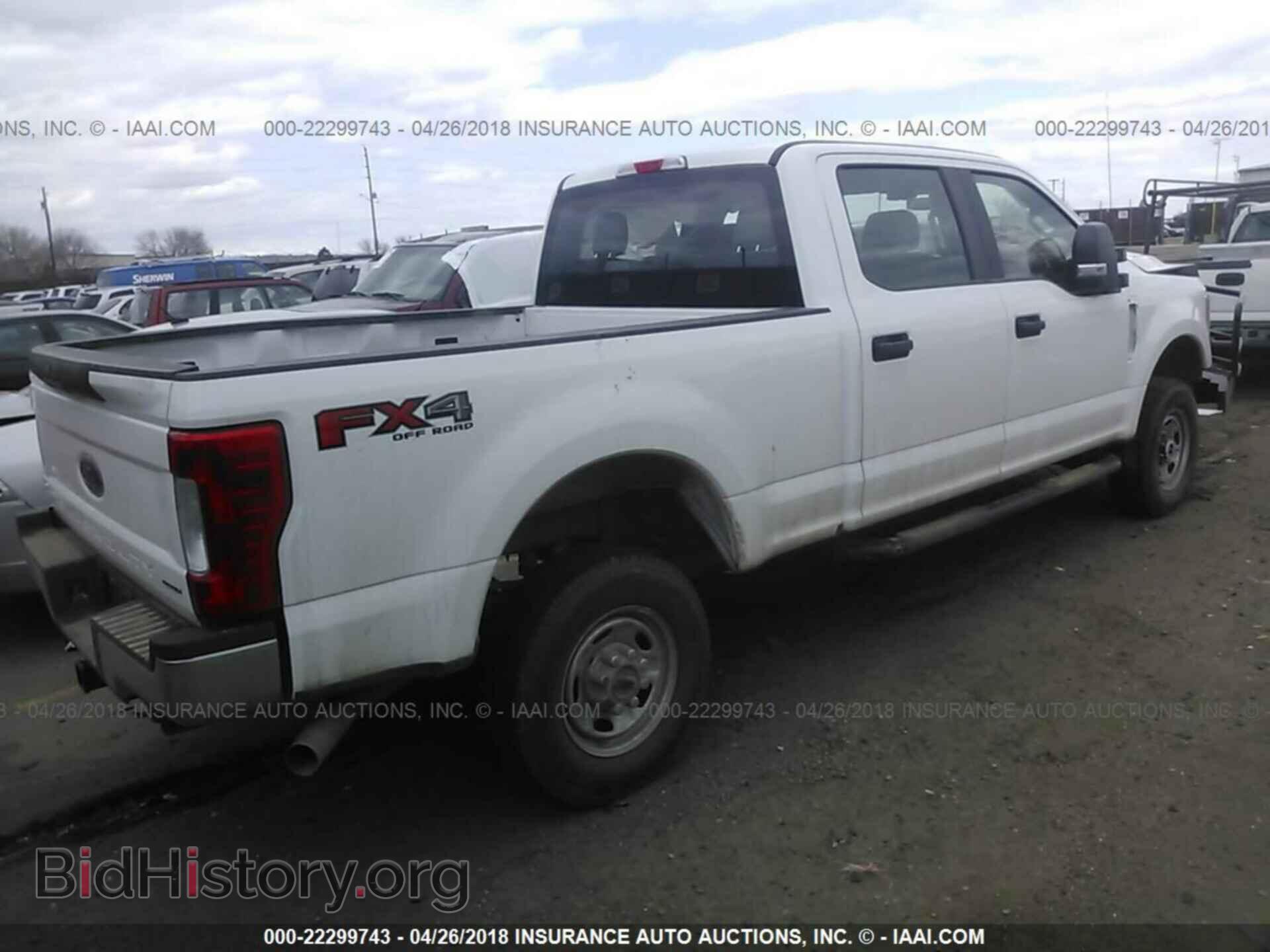 2017 Ford F250 - VIN: 1FT7W2B6XHEE46567 - Фото 4