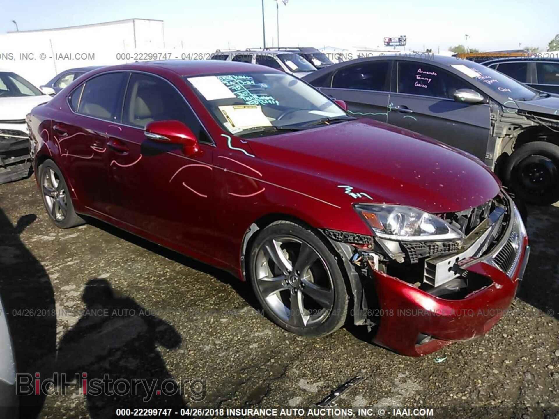 Photo JTHBF5C20C5177946 - Lexus Is 2012