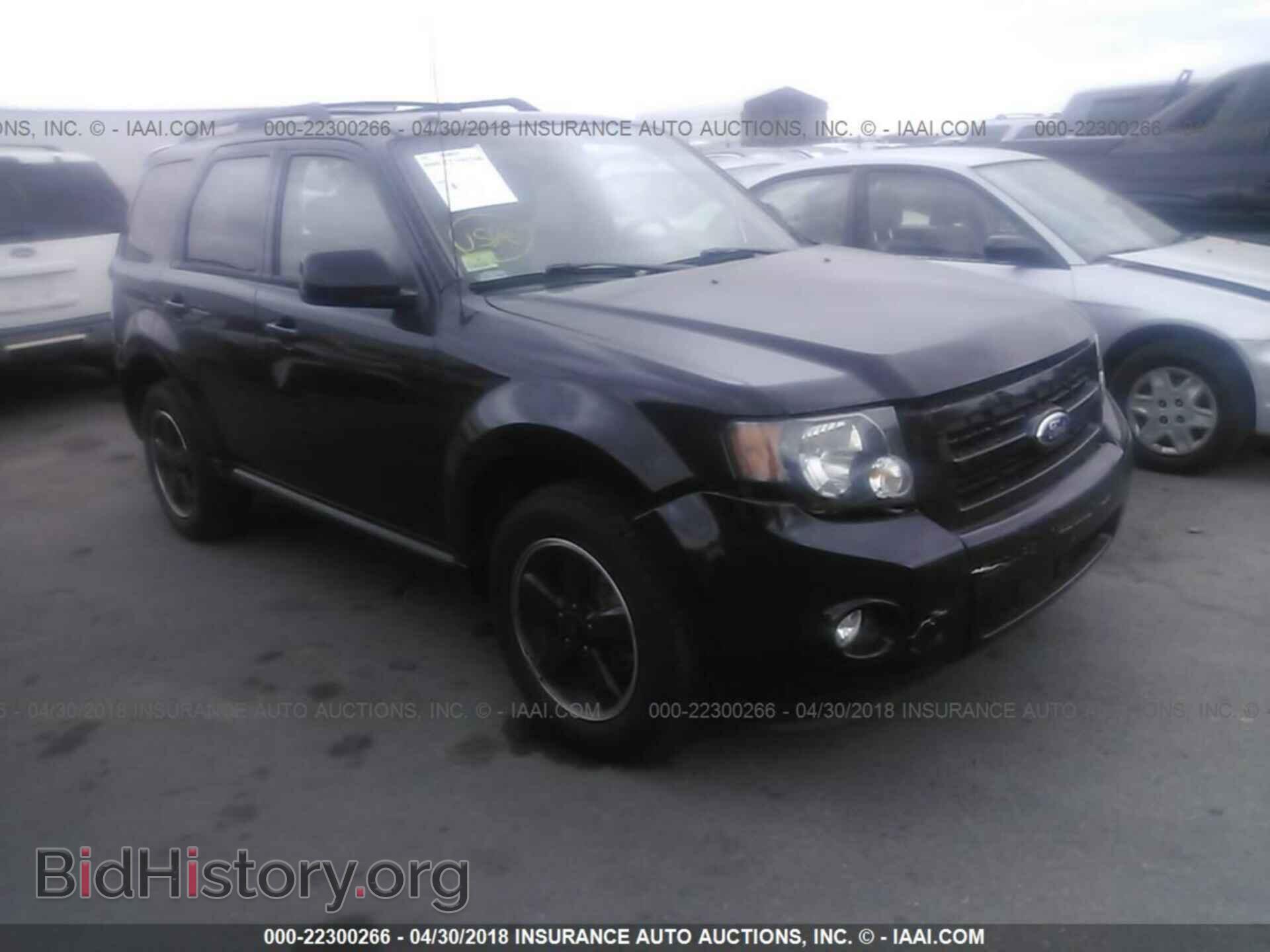 Photo 1FMCU9DG3CKC85794 - Ford Escape 2012