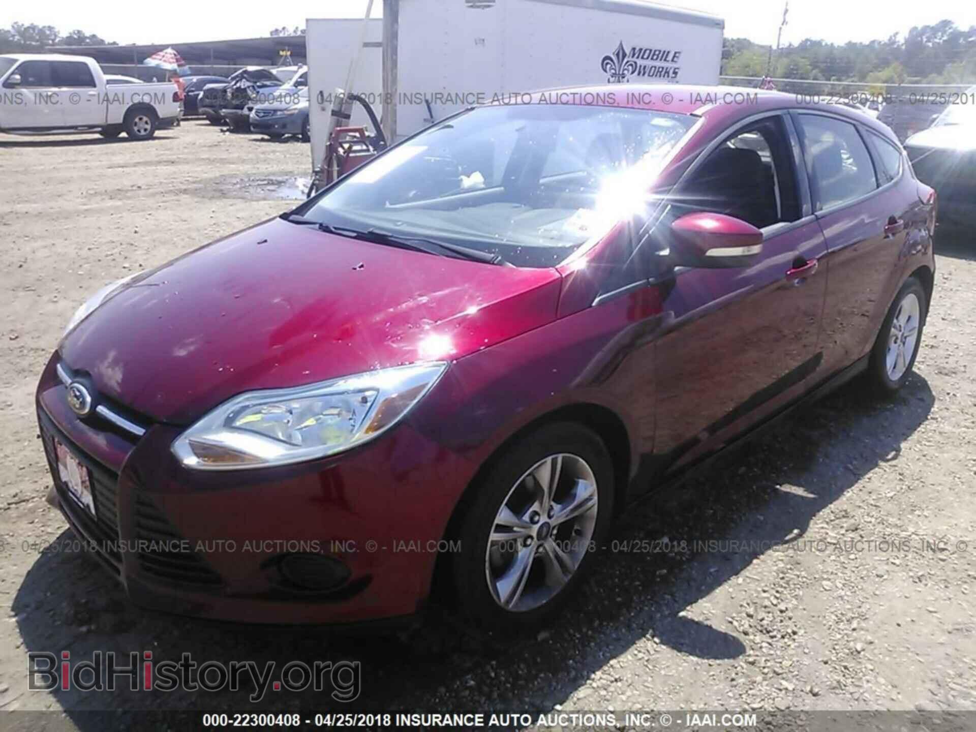 2013 Ford Focus - VIN: 1FADP3K20DL220391 - Photo 2
