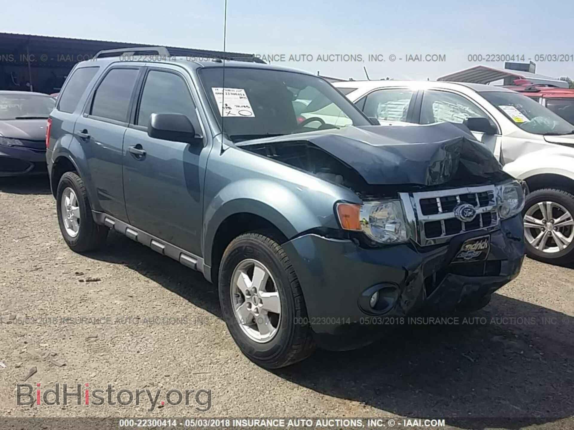 Photo 1FMCU0D76CKA04048 - Ford Escape 2012