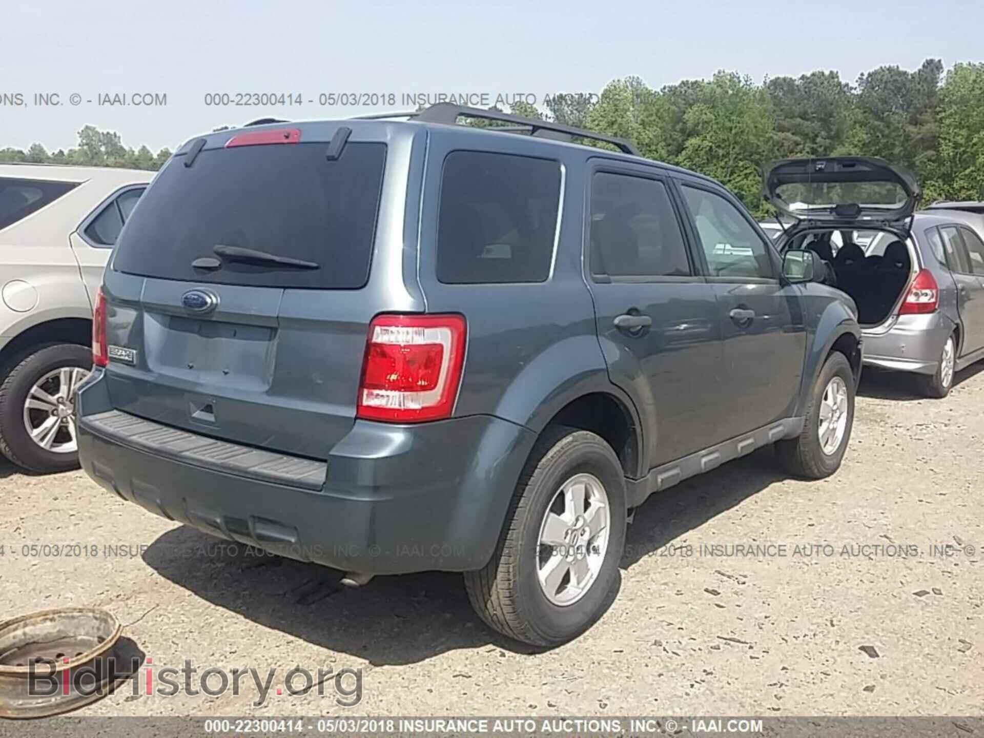 2012 Ford Escape - VIN: 1FMCU0D76CKA04048 - Photo 4
