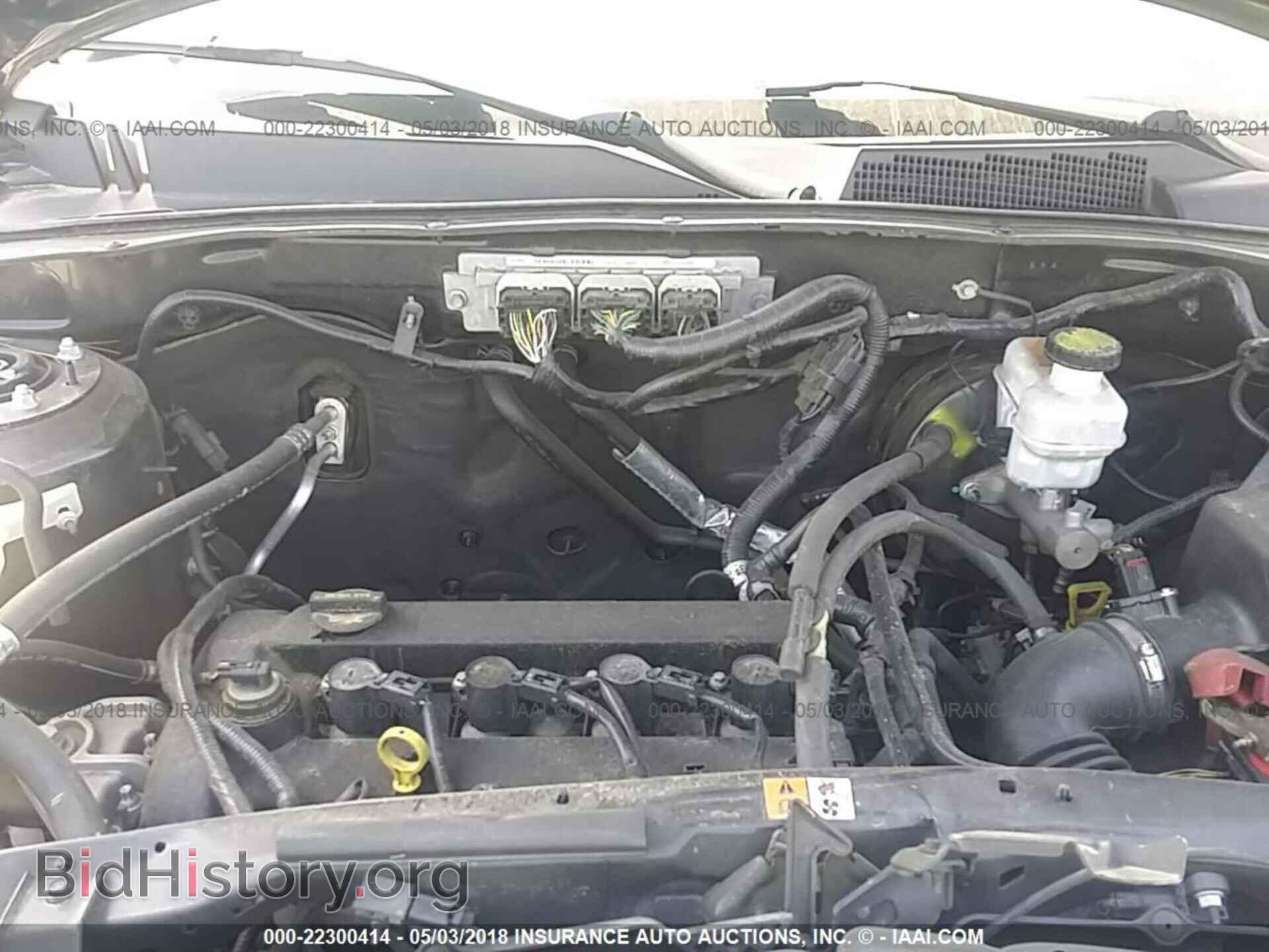 2012 Ford Escape - VIN: 1FMCU0D76CKA04048 - Photo 10