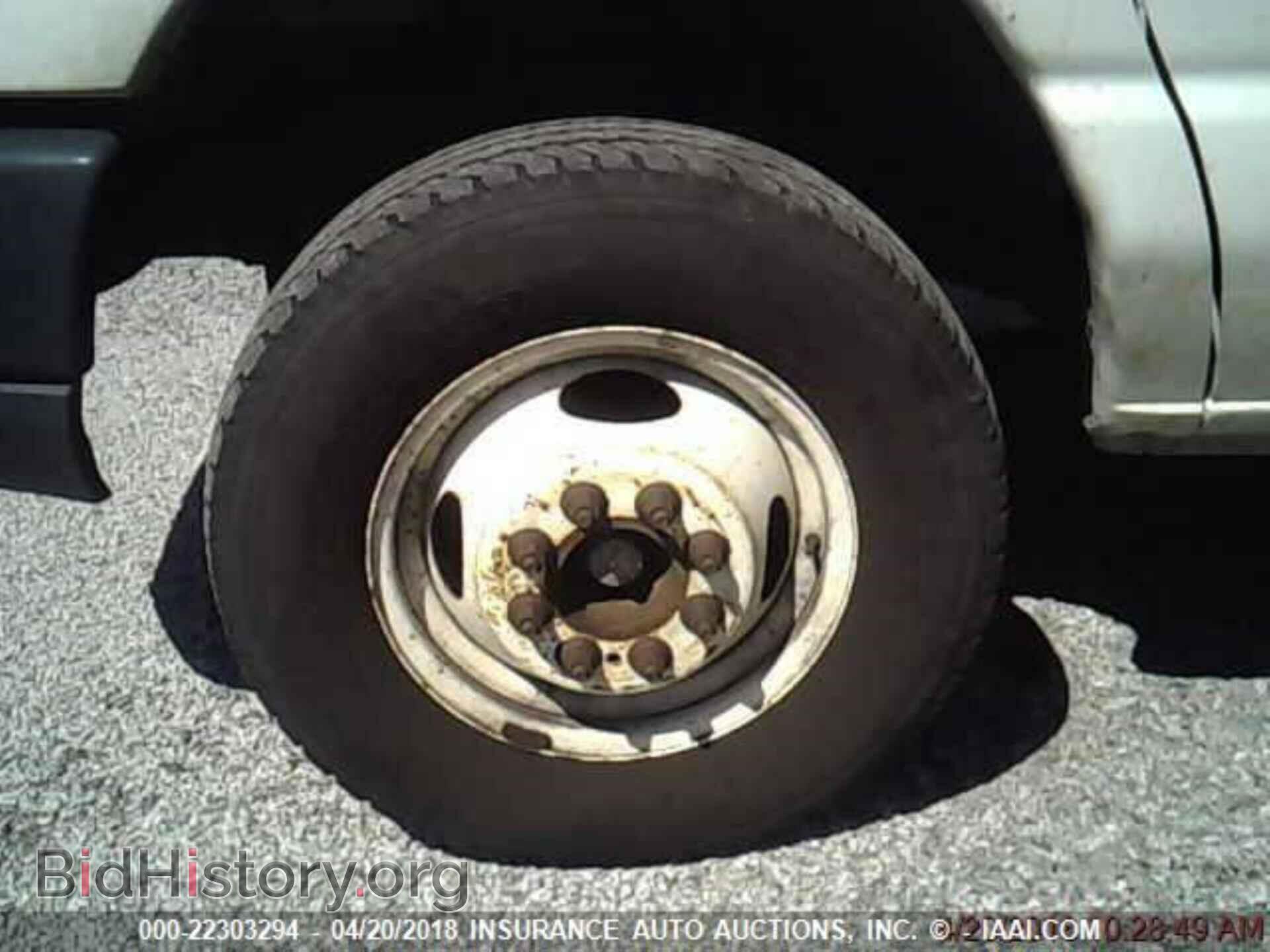 2011 Ford Econoline - VIN: 1FDWE3FL3BDB07730 - Фото 5