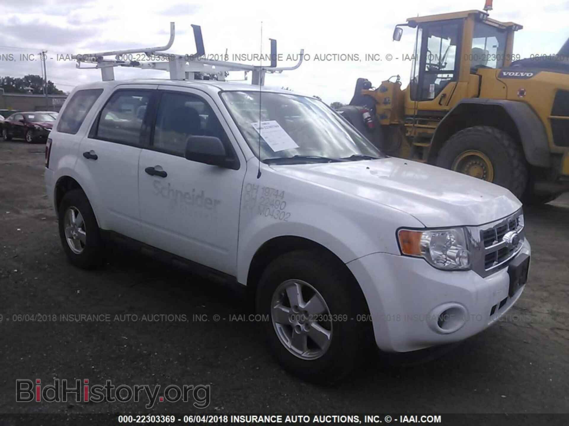 Фотография 1FMCU0C75BKB35522 - Ford Escape 2011