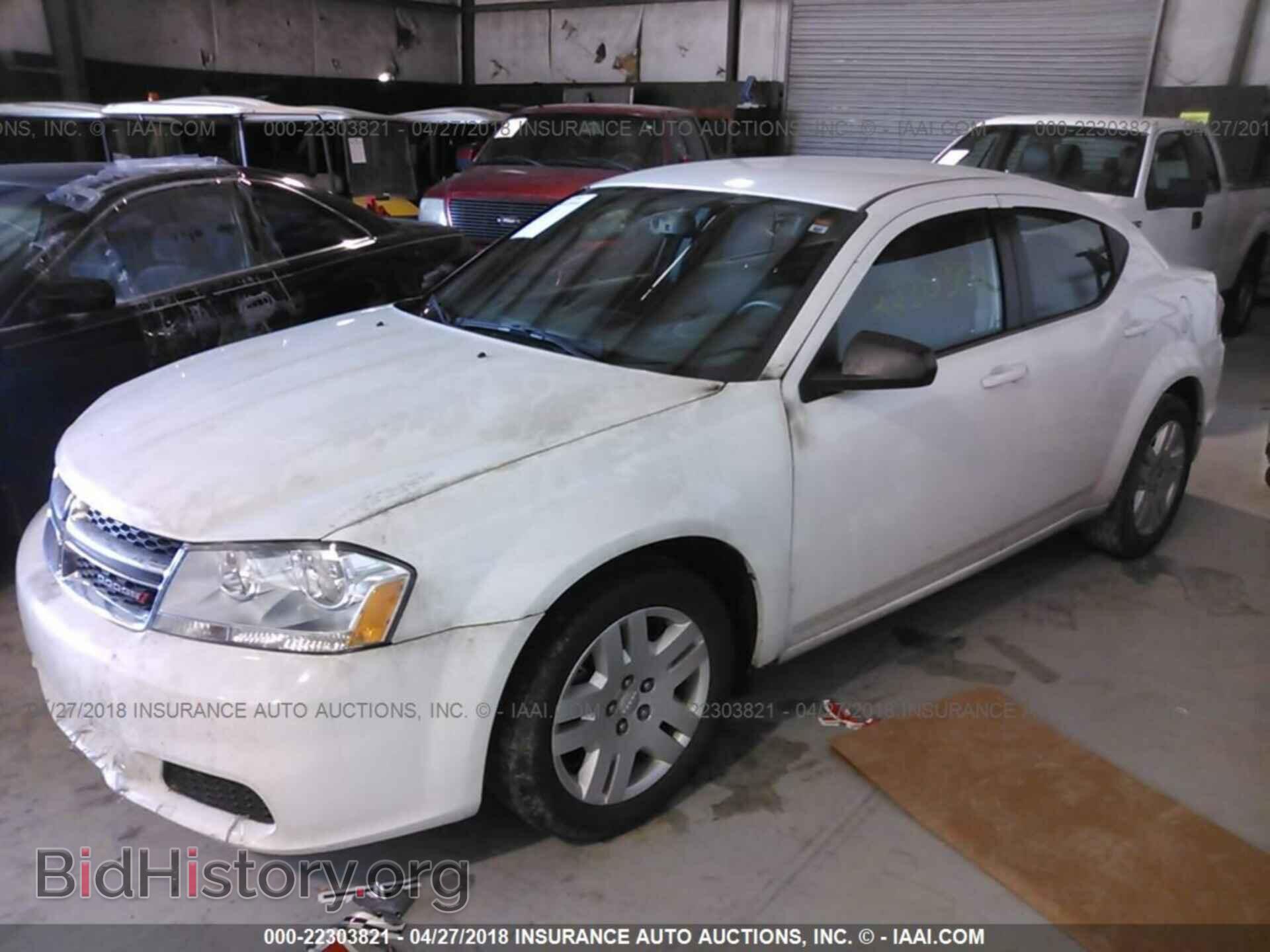 2013 Dodge Avenger - VIN: 1C3CDZAG5DN748936 - Фото 2