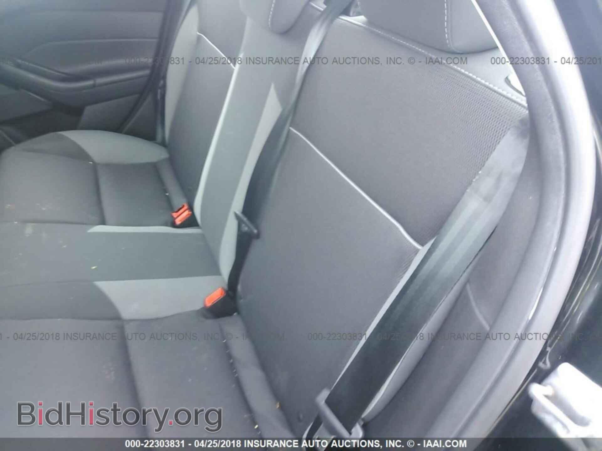 2013 Ford Focus - VIN: 1FADP3F25DL285537 - Photo 8