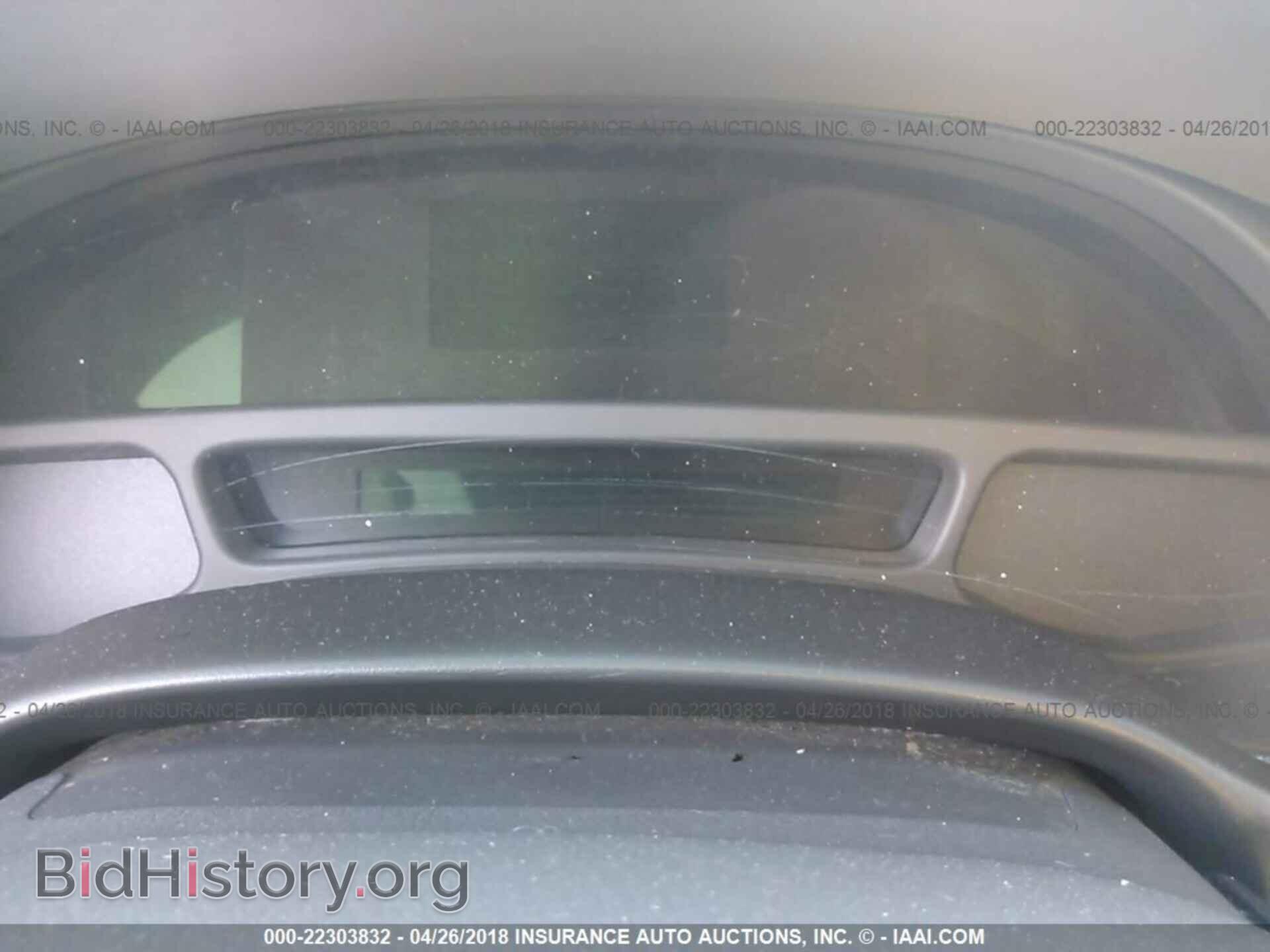2002 CADILLAC DEVILLE - VIN: 1G6KD54Y62U100211 - Photo 7