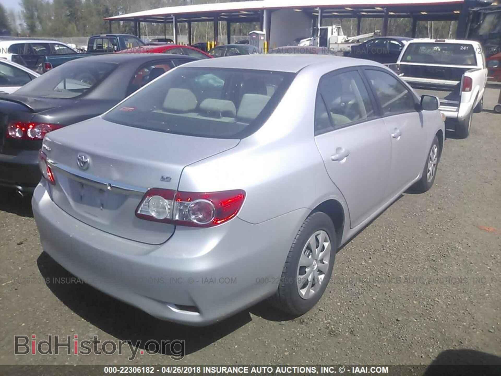 2011 Toyota Corolla - VIN: 2T1BU4EE2BC593166 - Photo 4