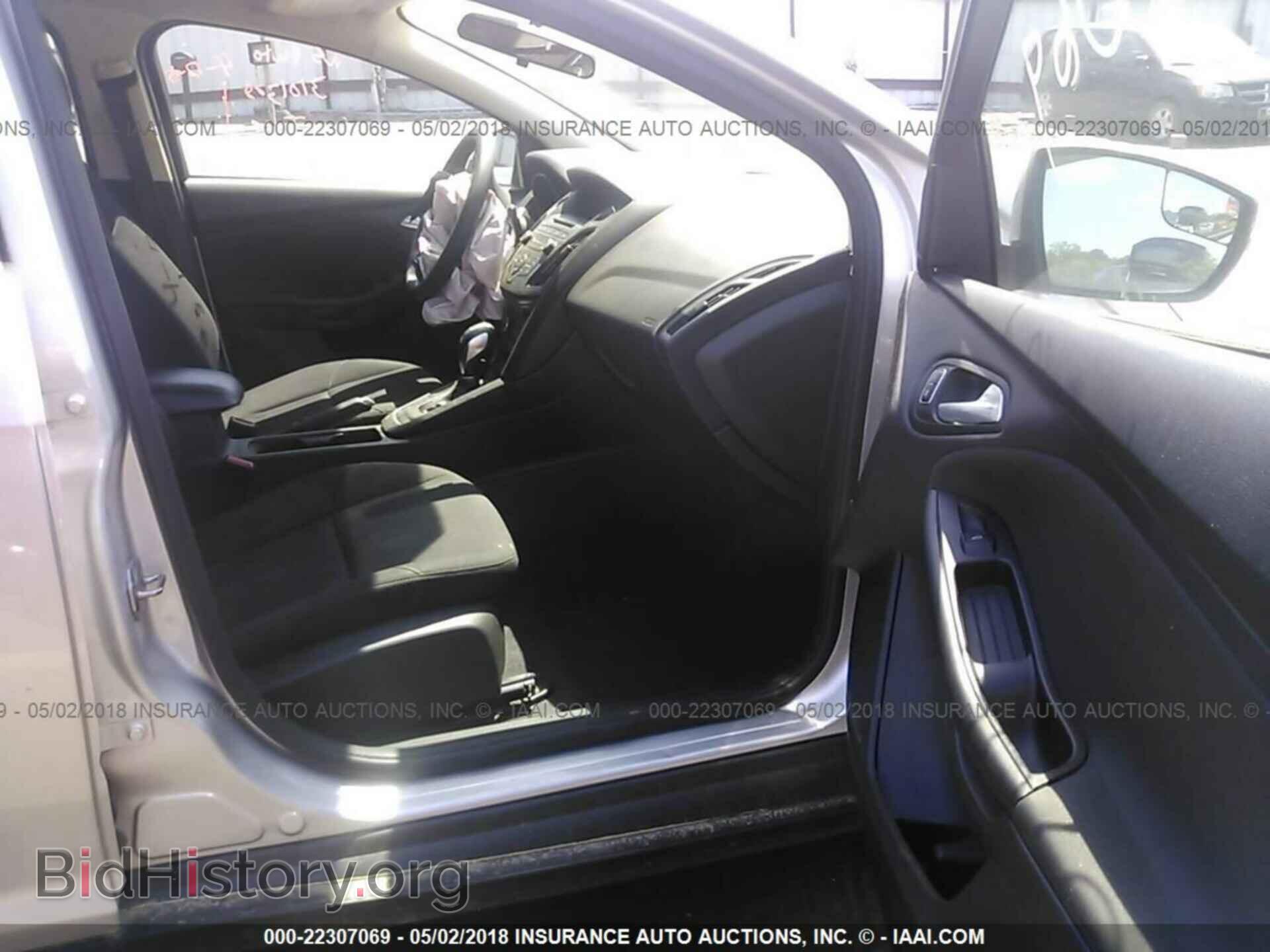 2015 Ford Focus - VIN: 1FADP3K23FL222851 - Photo 5