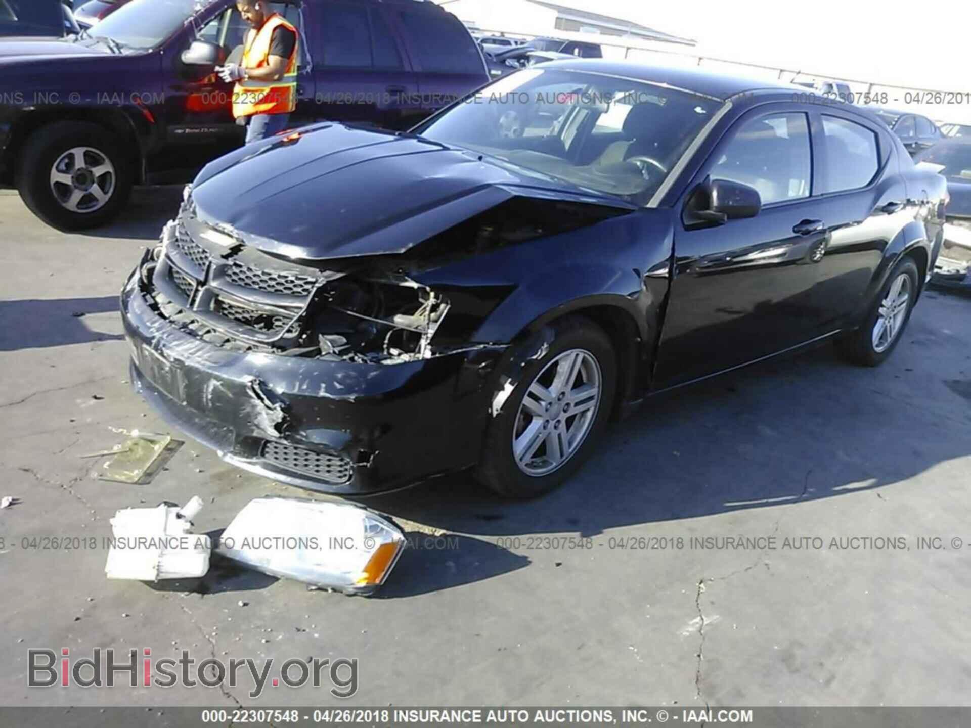 2012 Dodge Avenger - VIN: 1C3CDZCB8CN147570 - Photo 2