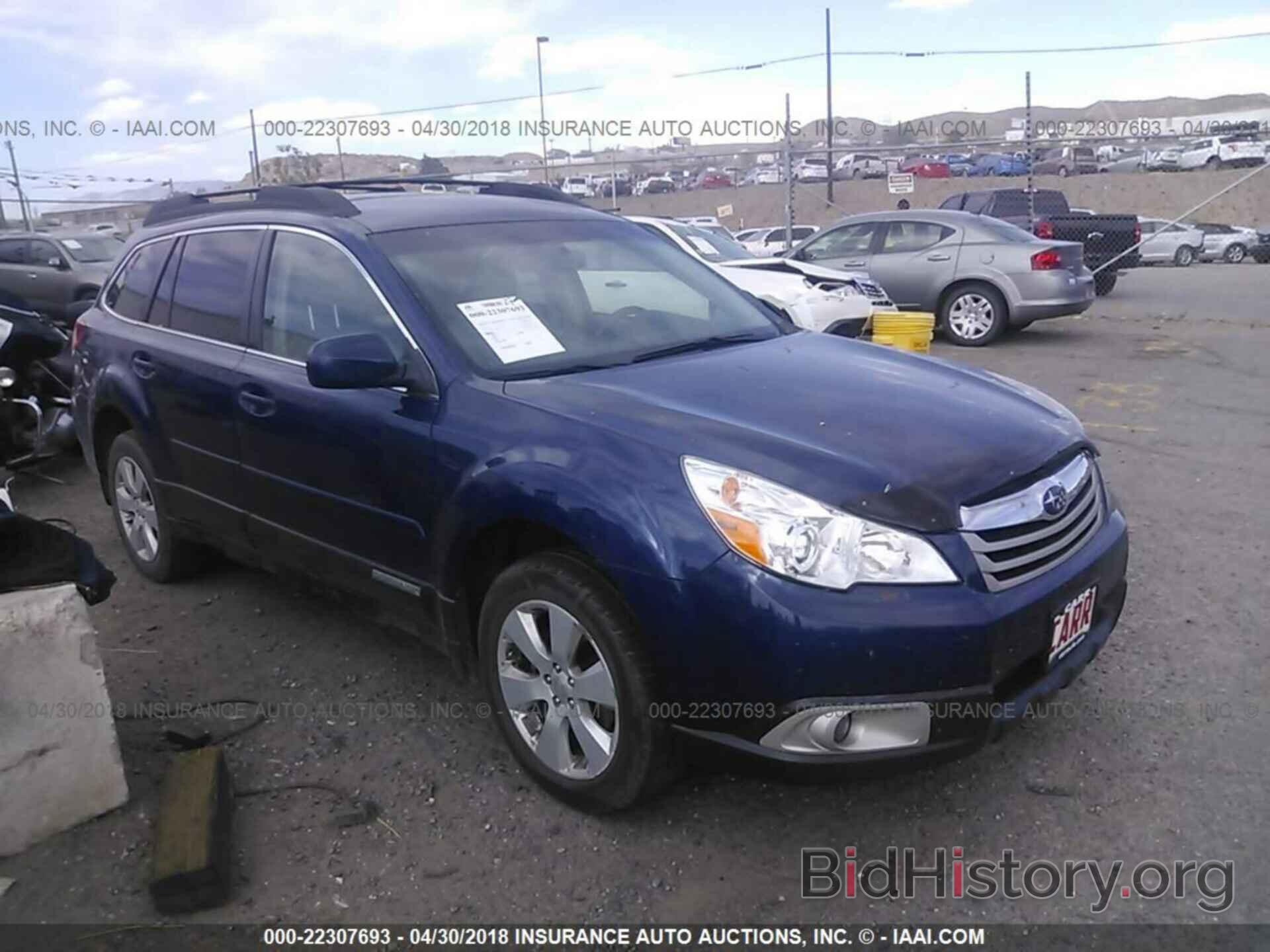 Photo 4S4BRBCC6B3399896 - Subaru Outback 2011