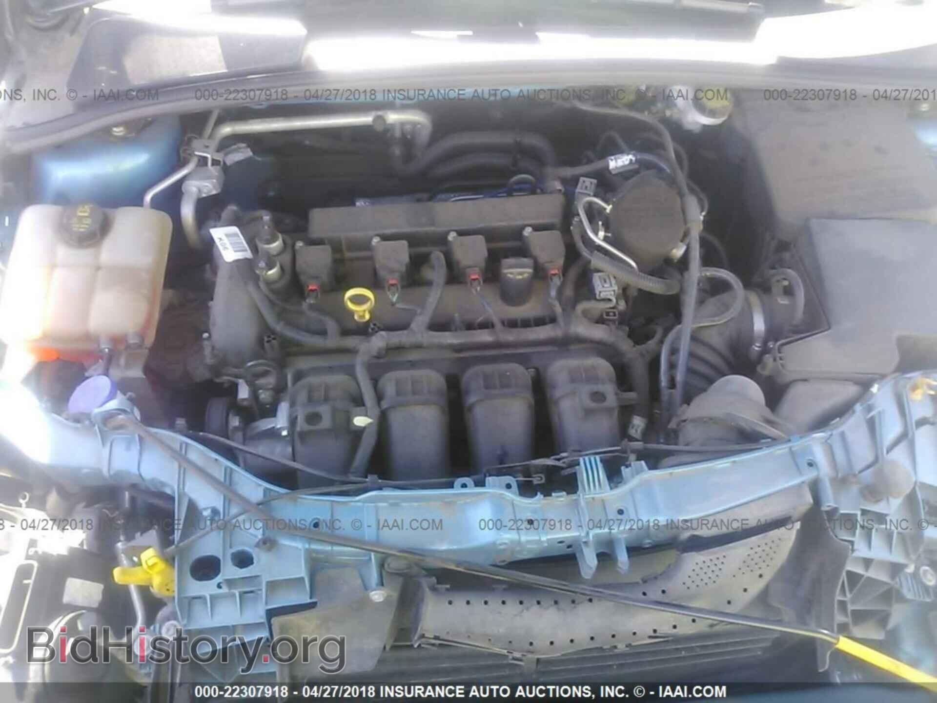 2015 Ford Focus - VIN: 1FADP3F25FL207424 - Photo 10