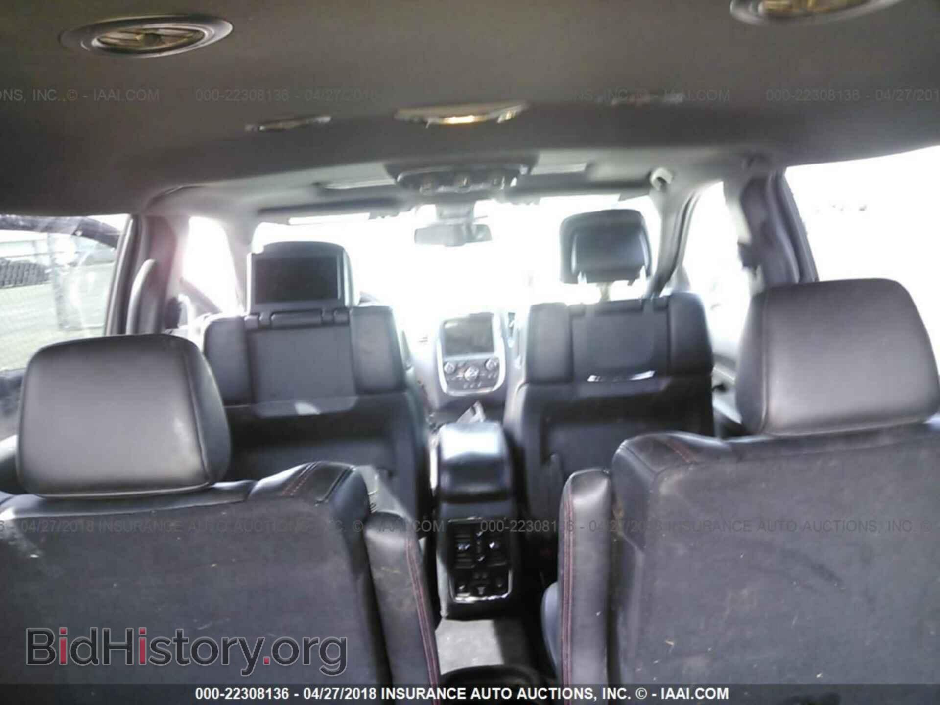 2014 Dodge Durango - VIN: 1C4SDHCT7EC591032 - Photo 8