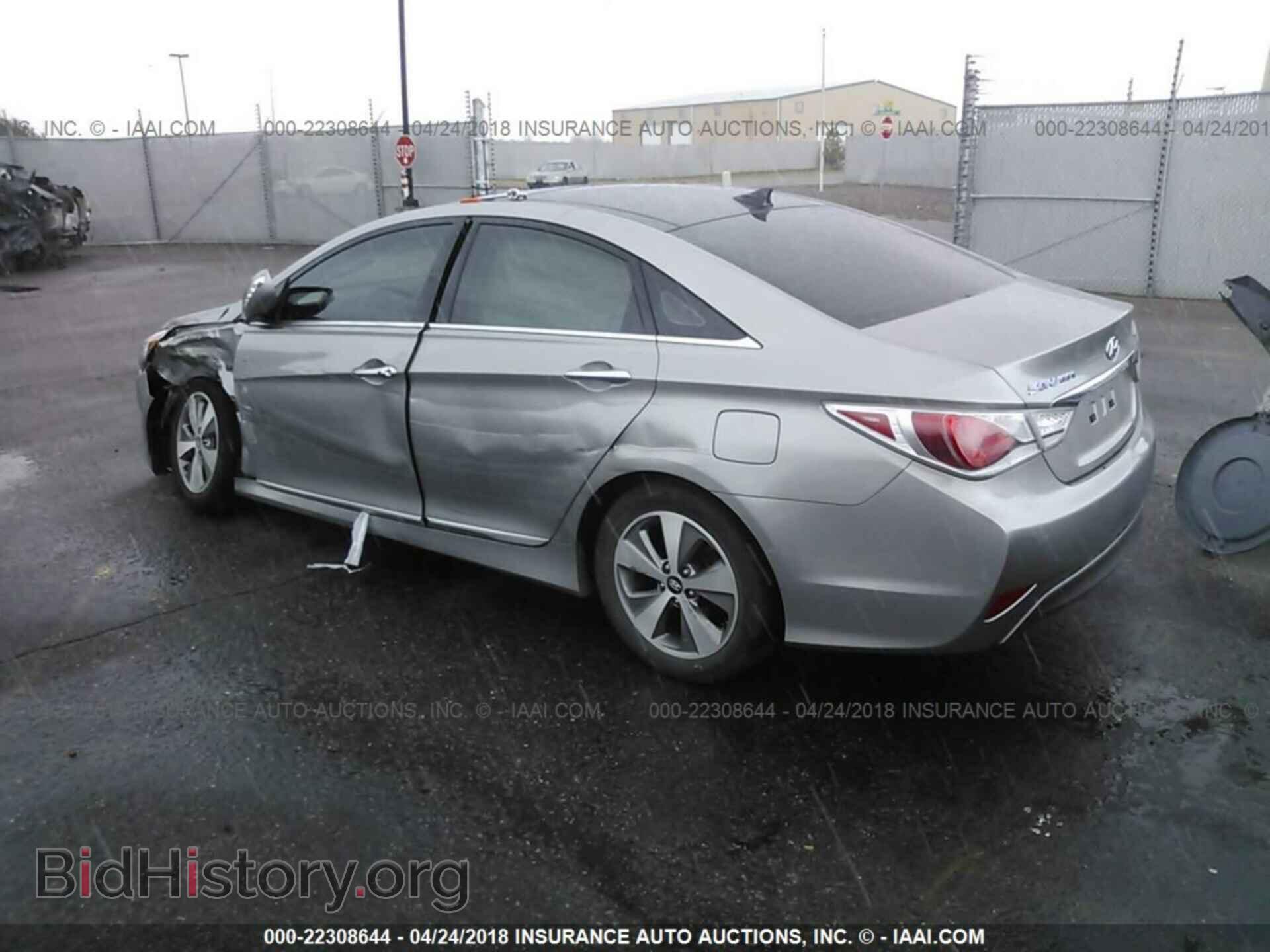 2012 Hyundai Sonata - VIN: KMHEC4A44CA040789 - Фото 3
