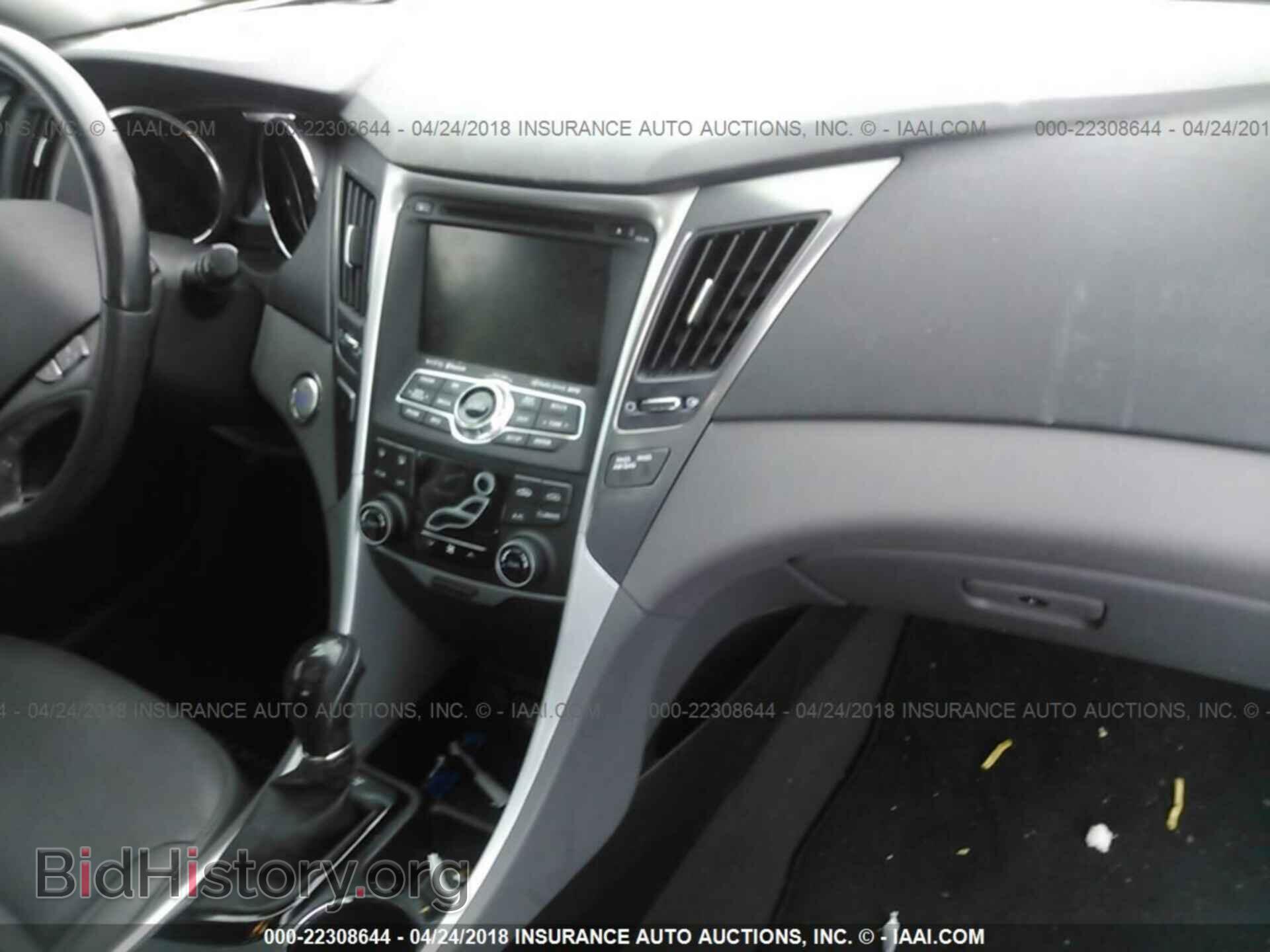 2012 Hyundai Sonata - VIN: KMHEC4A44CA040789 - Фото 5