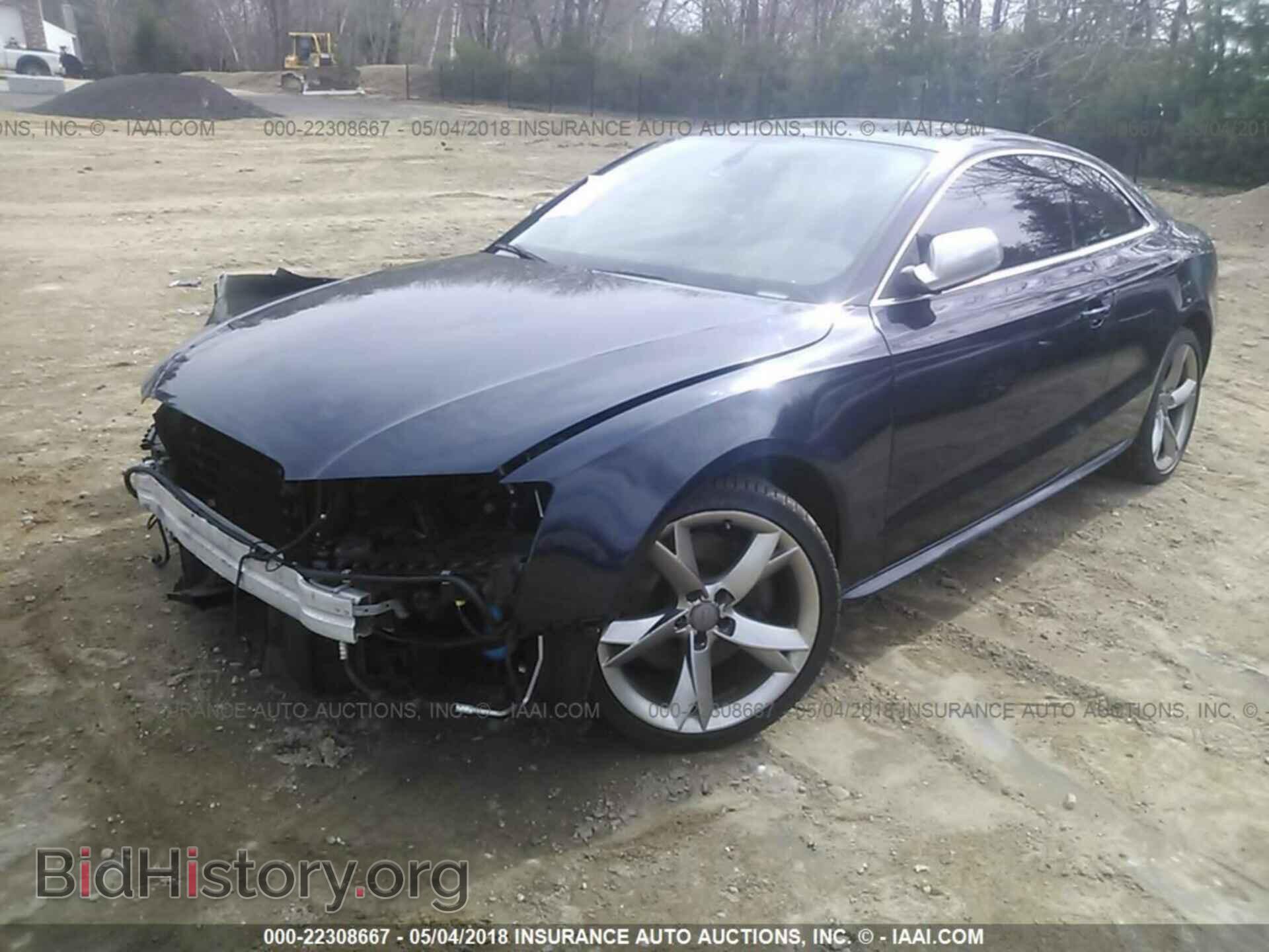 2011 Audi S5 - VIN: WAUGVAFR4BA011685 - Фото 2