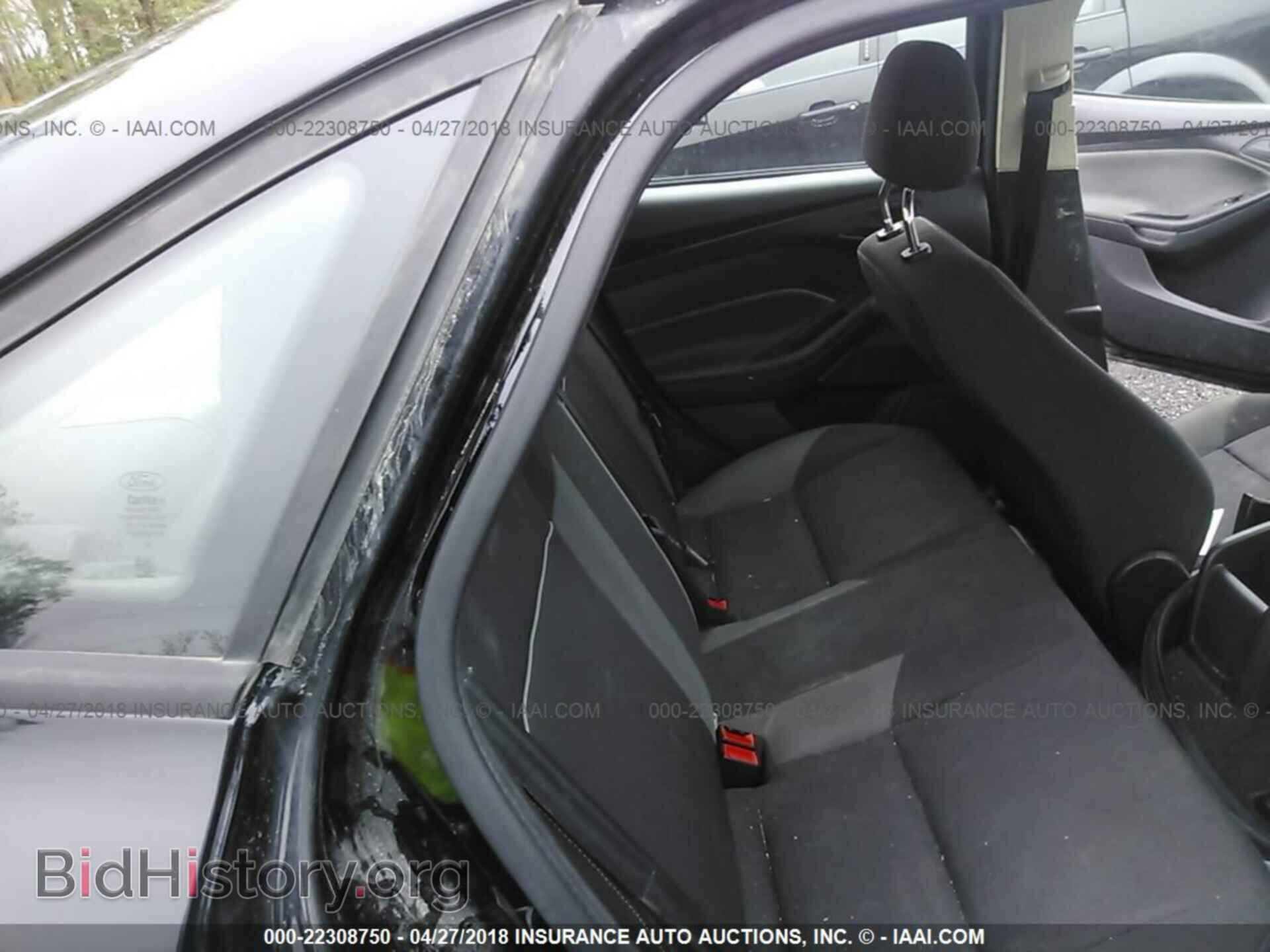 2012 Ford Focus - VIN: 1FAHP3E20CL273149 - Photo 8